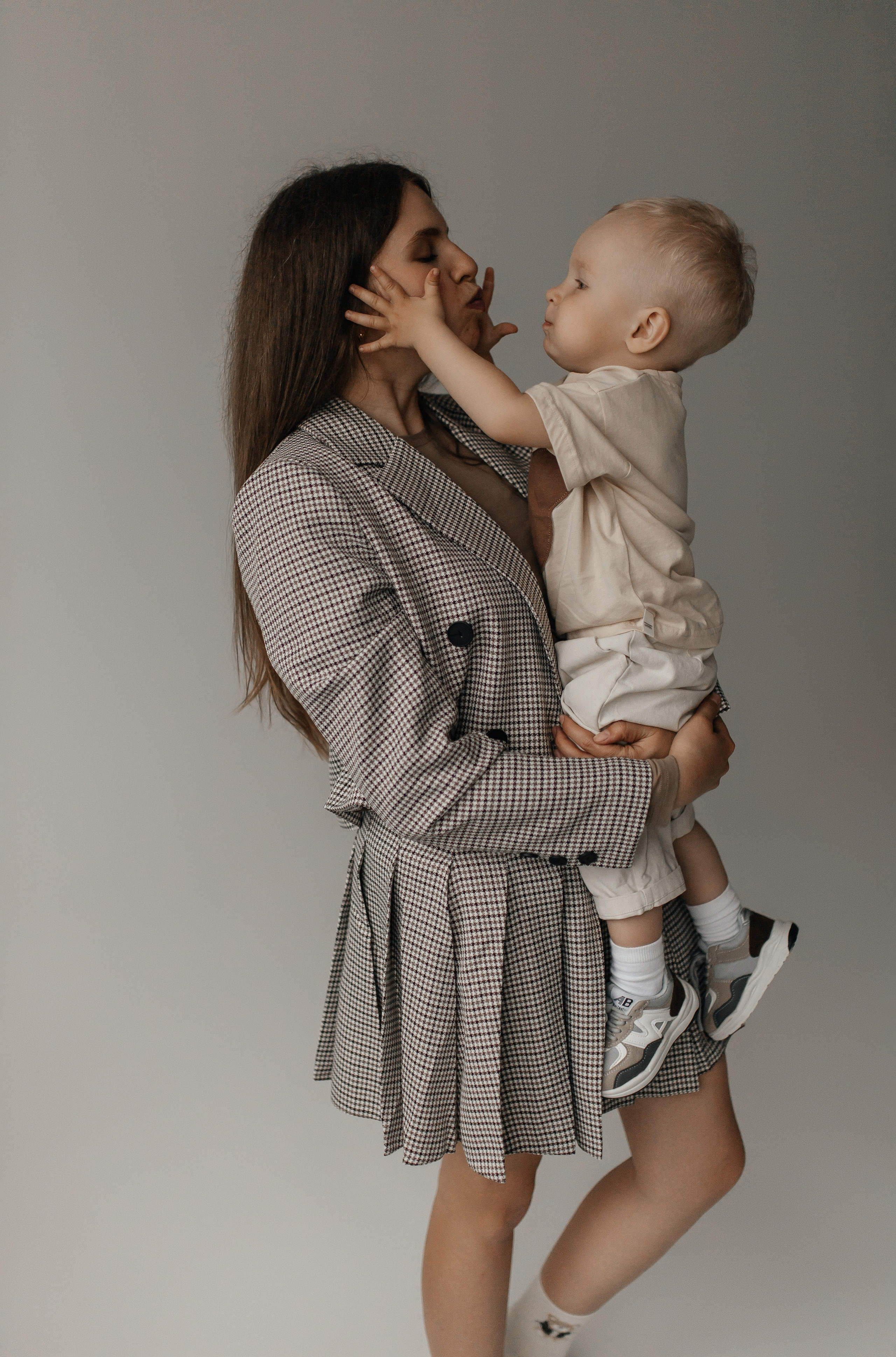 Ваня и мама. Семейный фотограф Губкин/Старый Оскол