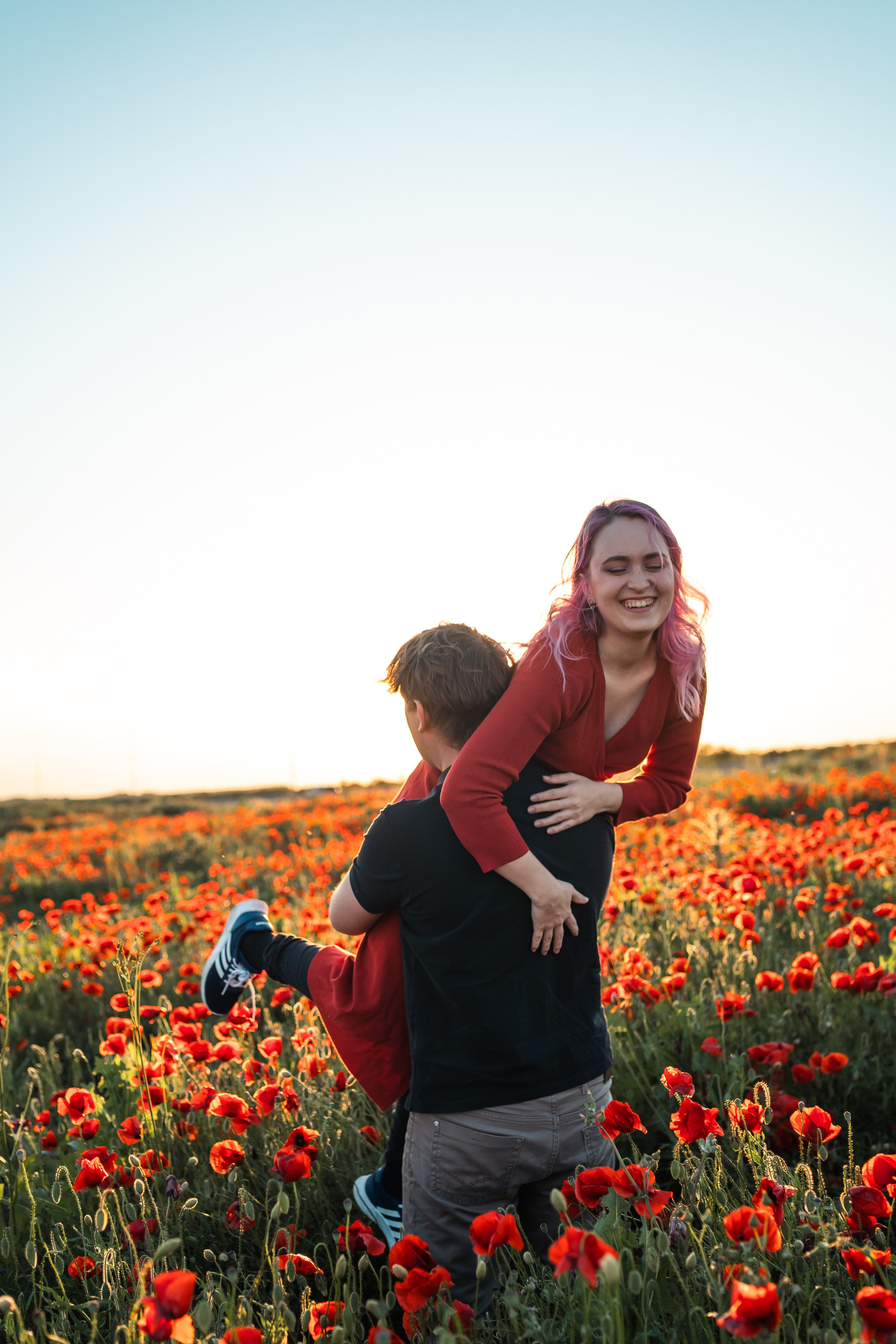 Маковое поле. Фотограф анималист