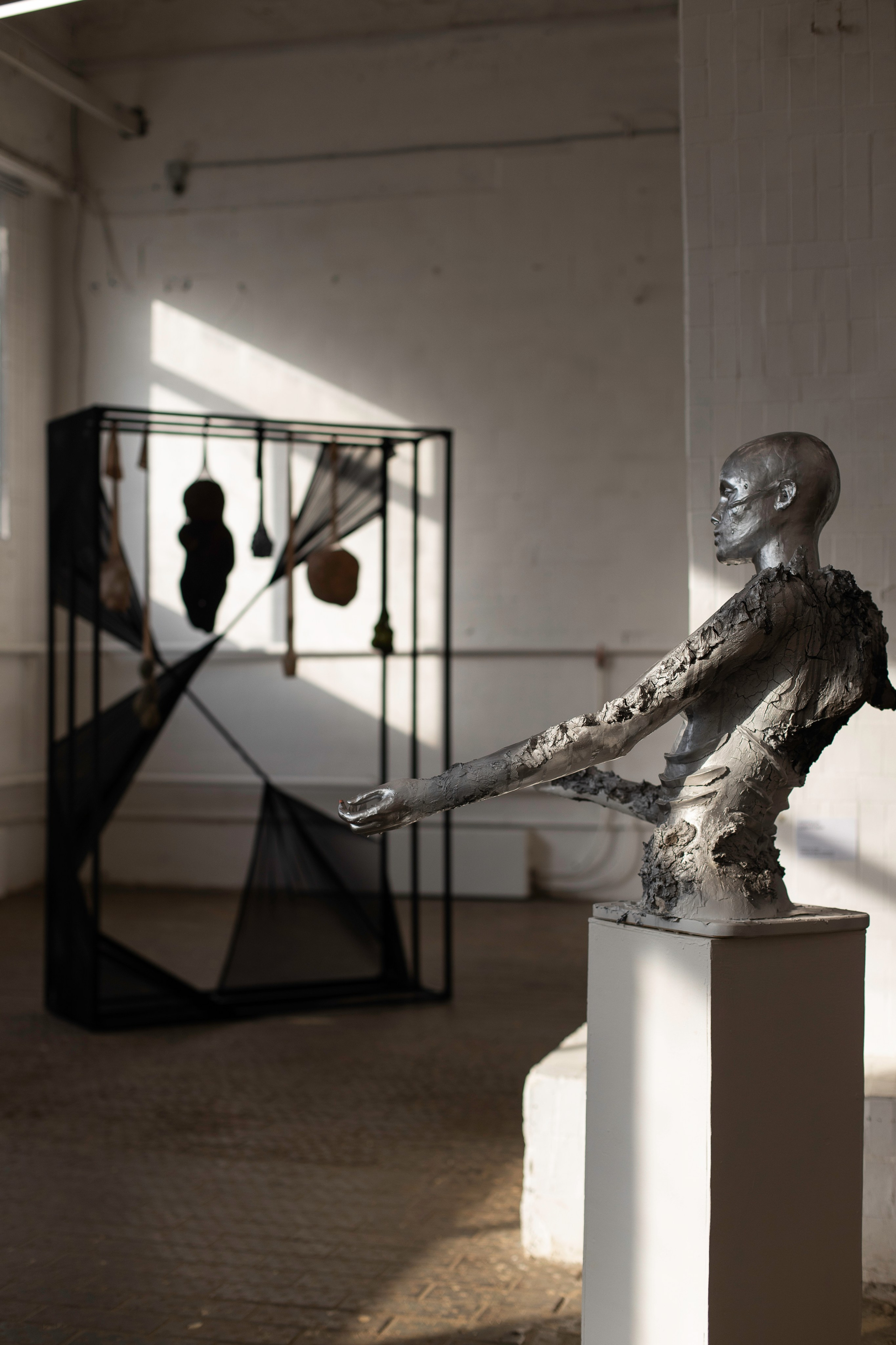 Открытие выставки пульсирующая материя. Фотограф в Москве Десятова Ксения