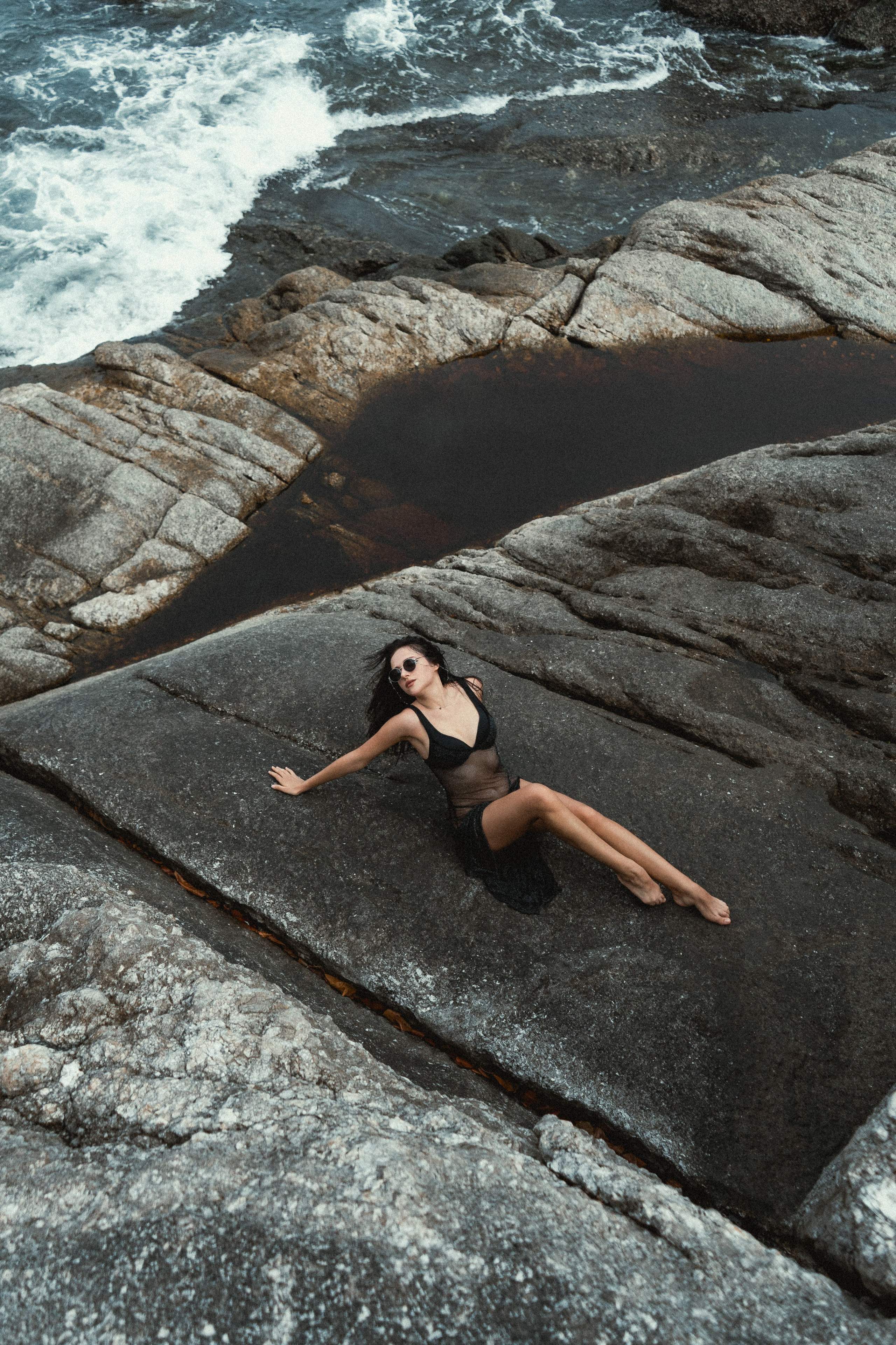 Эмоциональный портрет на Пхукете — искусство вашего образа, эмоций и красоты в виде индивидуальной фотосессии. Ян Долматов — фотограф, видеограф и продюсер на Пхукете, Таиланд