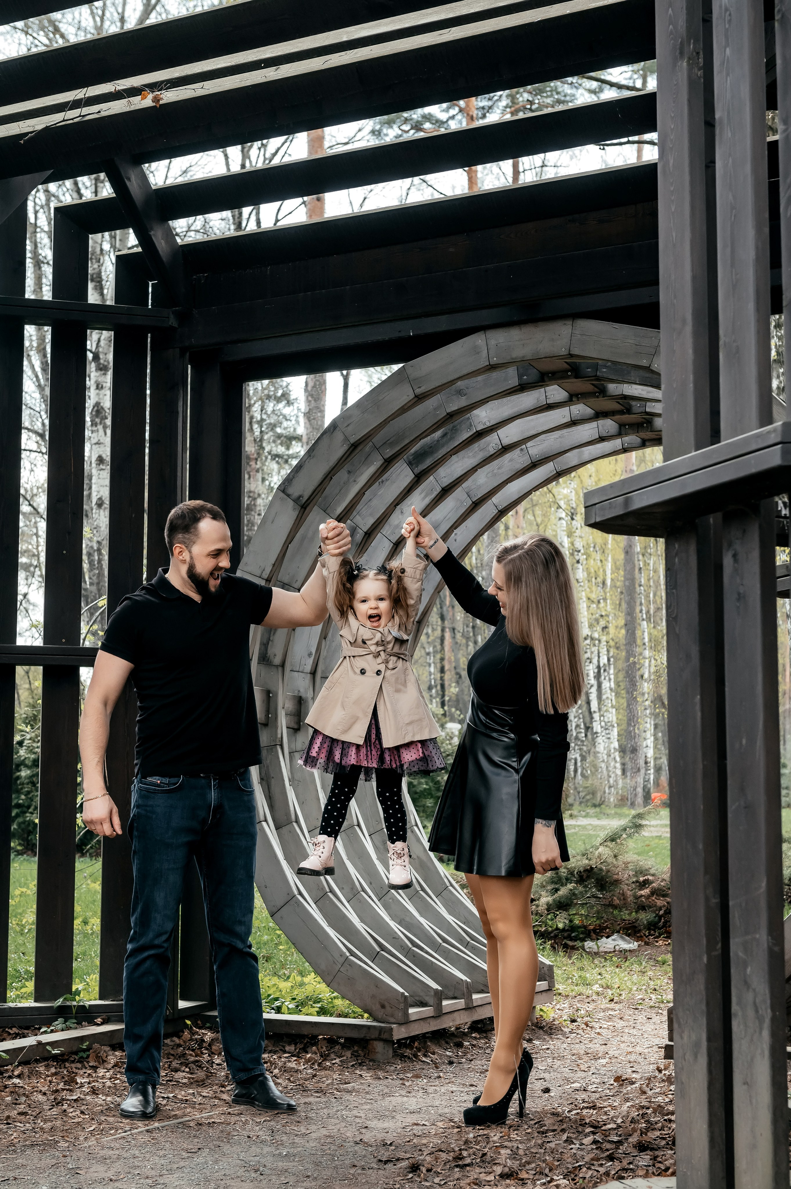 Кристина и семья, Ногинск, парк. Свадебный и семейный фотограф Виктория Носачёва. Щелково, Москва и МО