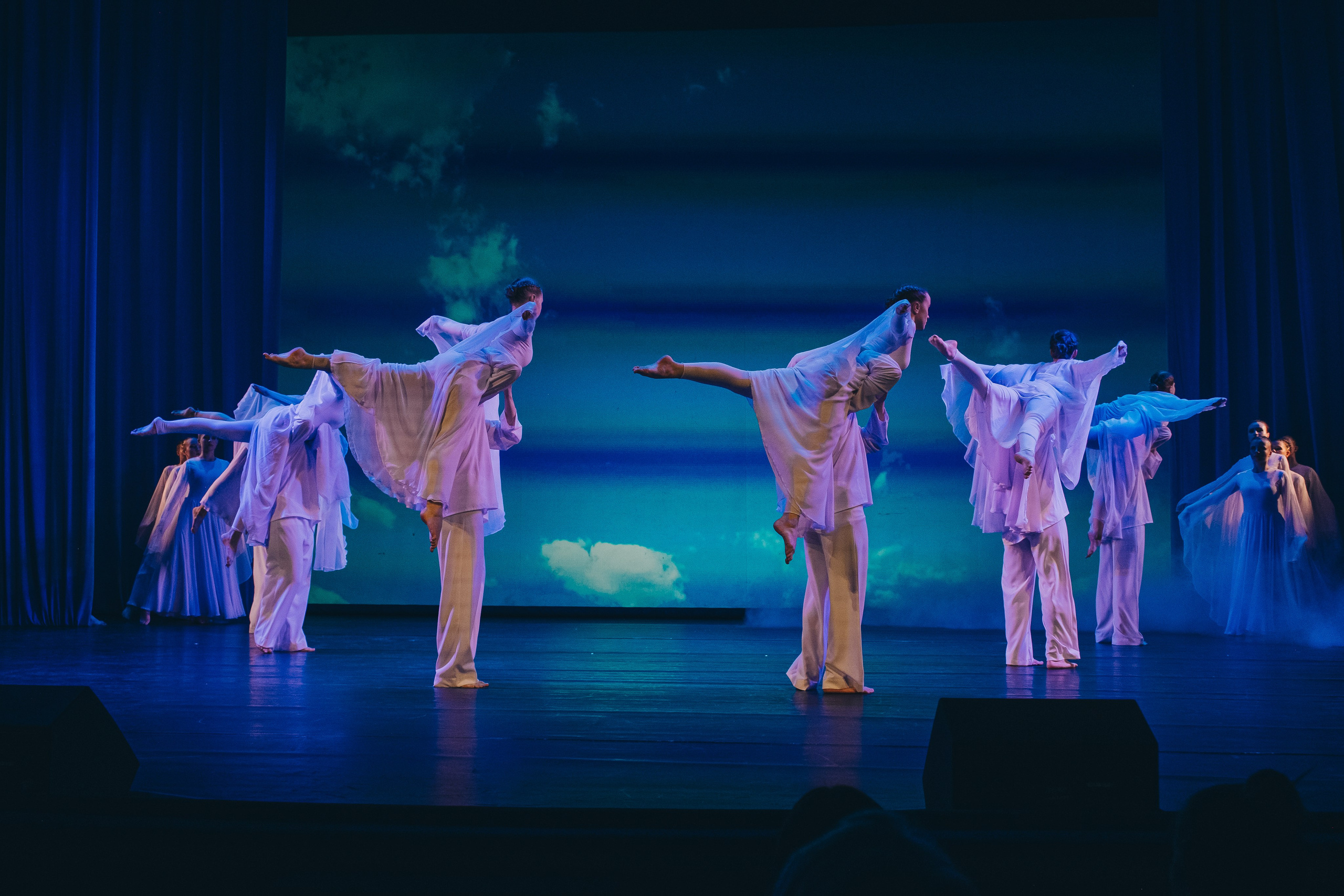 Танцевальный концерт. Фотограф в Иркутске Анна Мирошникова