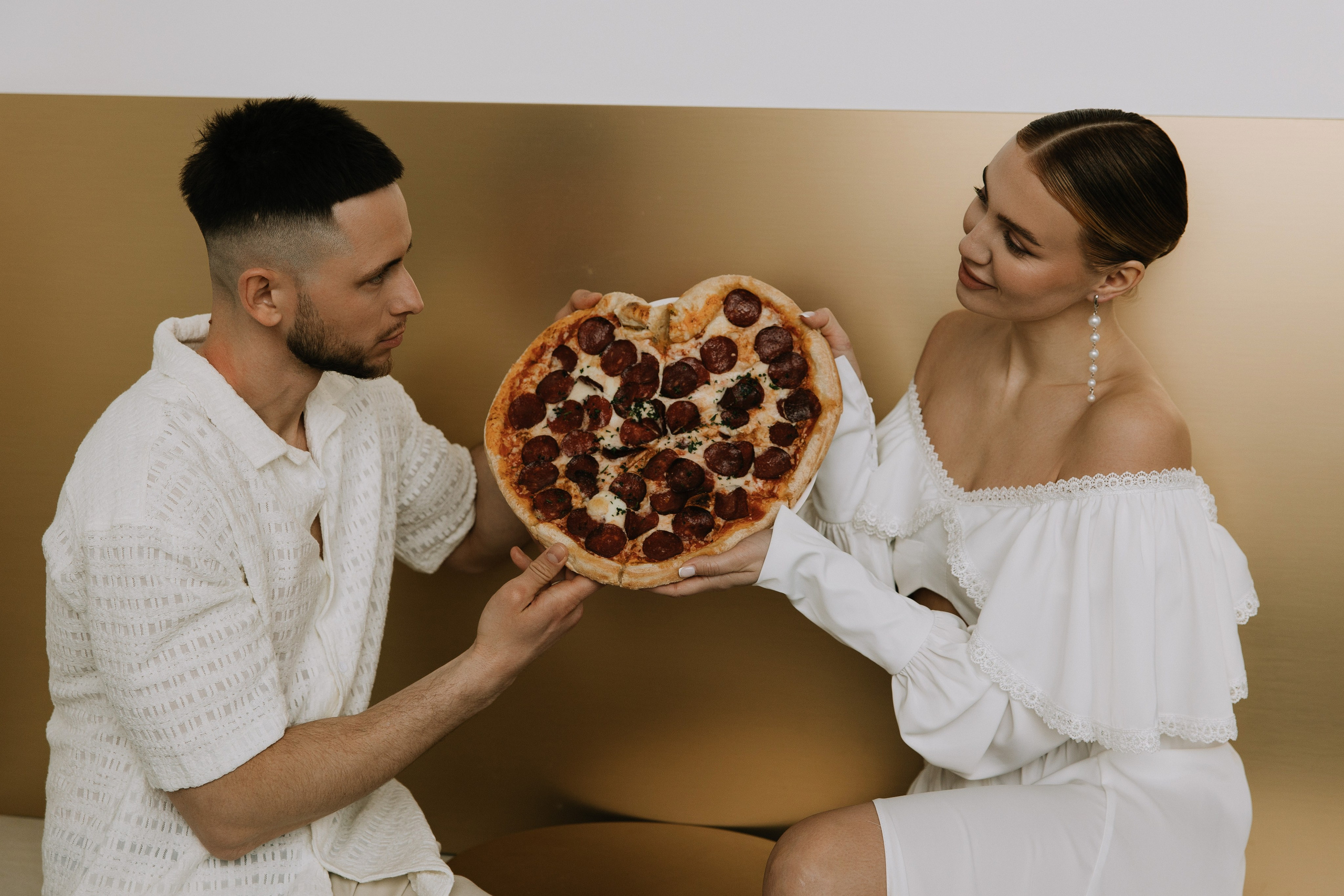 Общие сборы и съёмка love story. Свадебный фотограф Калининград