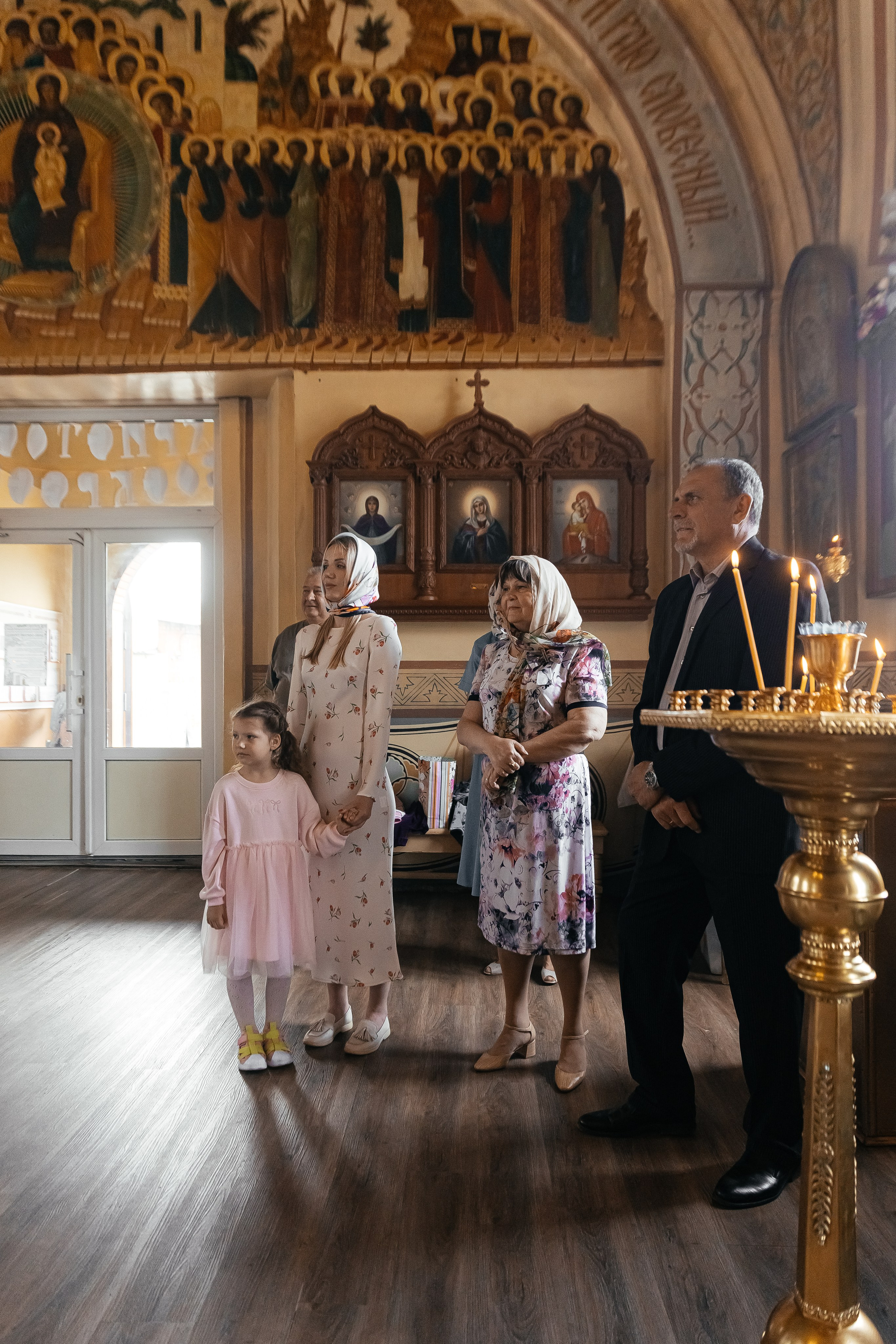 Крестины Романа. Главная