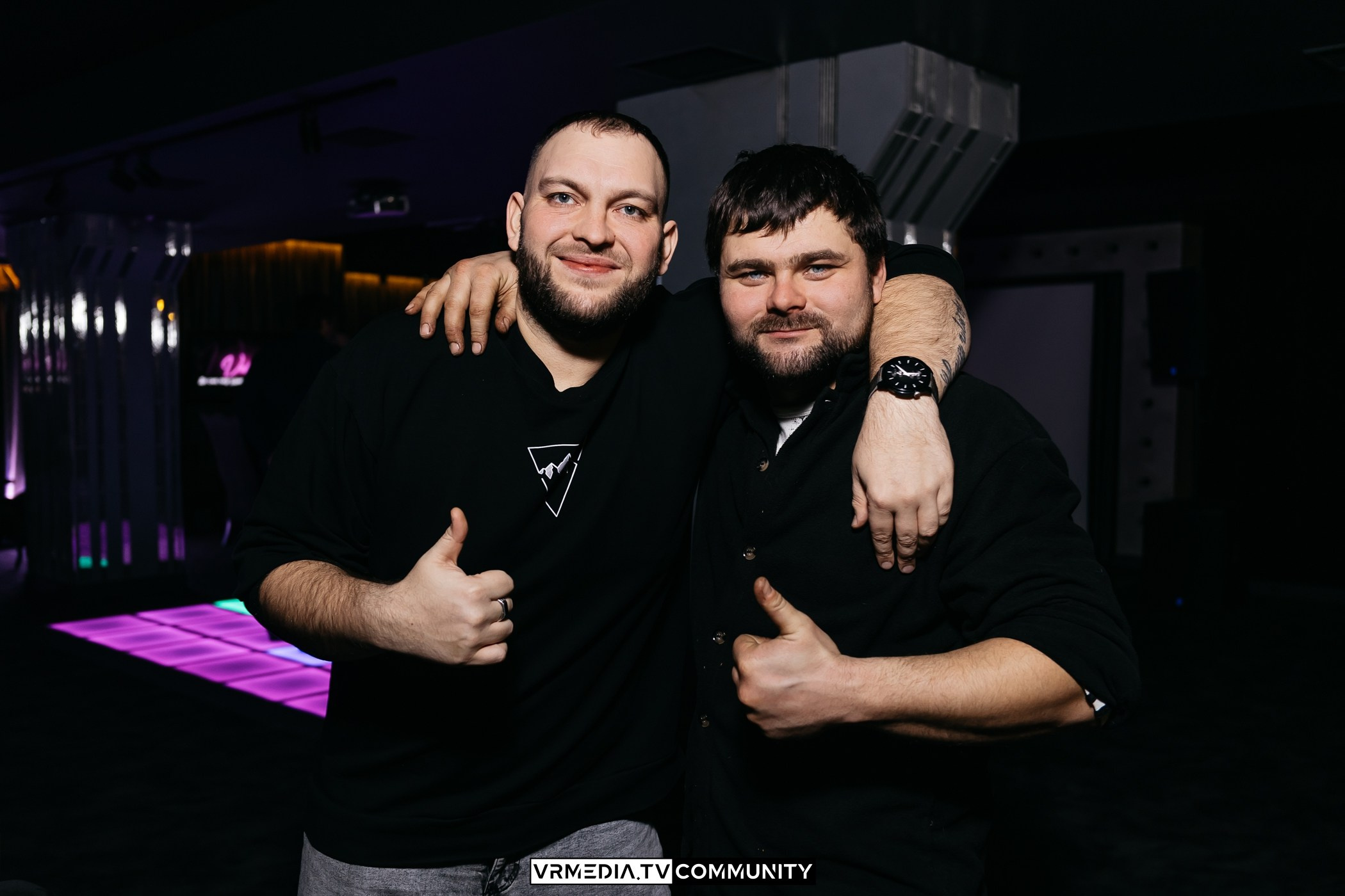 Вечер в караоке-баре «Volna»