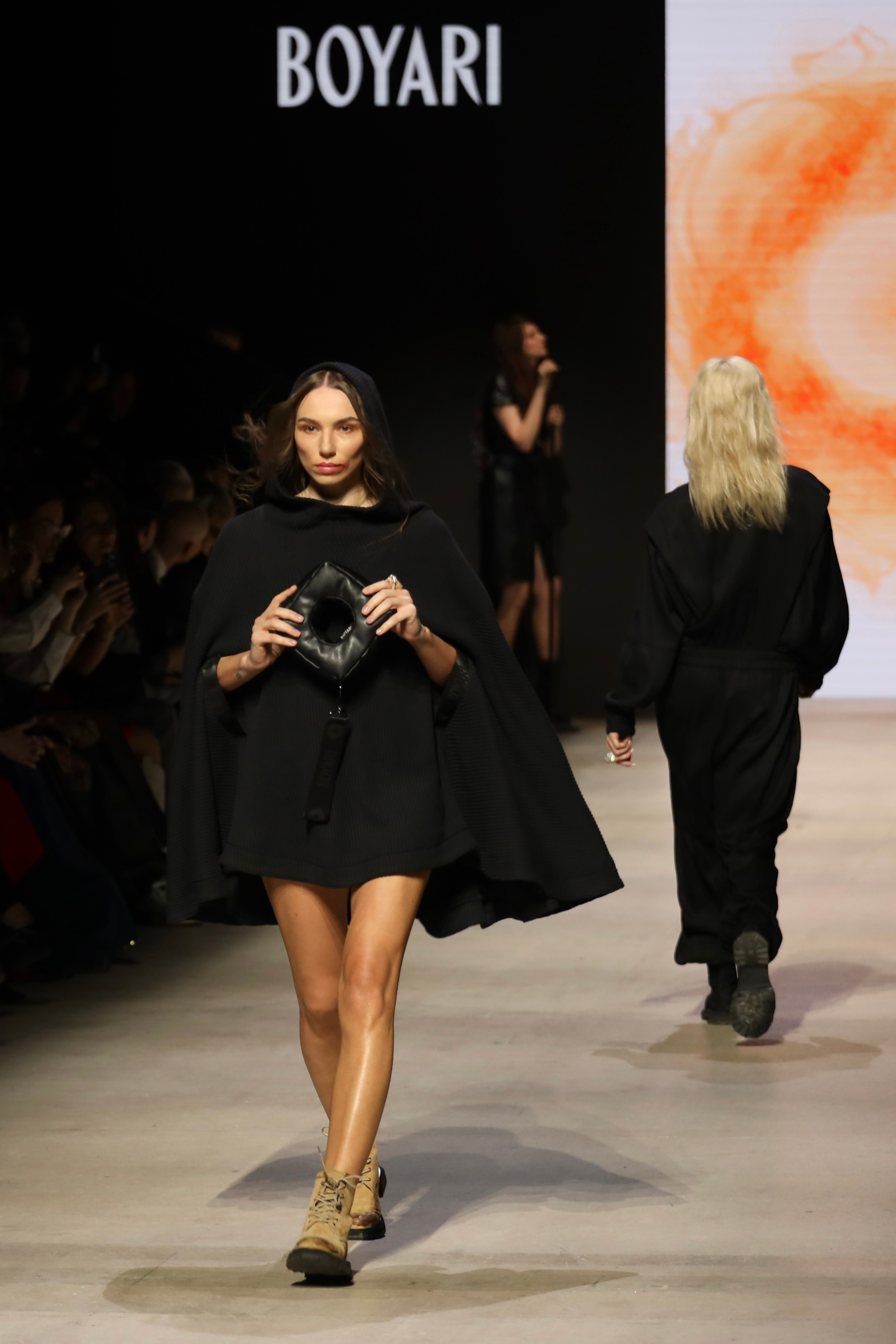 Показ Boyari (Москва): Московская неделя моды 15 марта 2025. Фотосессии и репортаж — Фотограф в Москве — Рина Серёгина