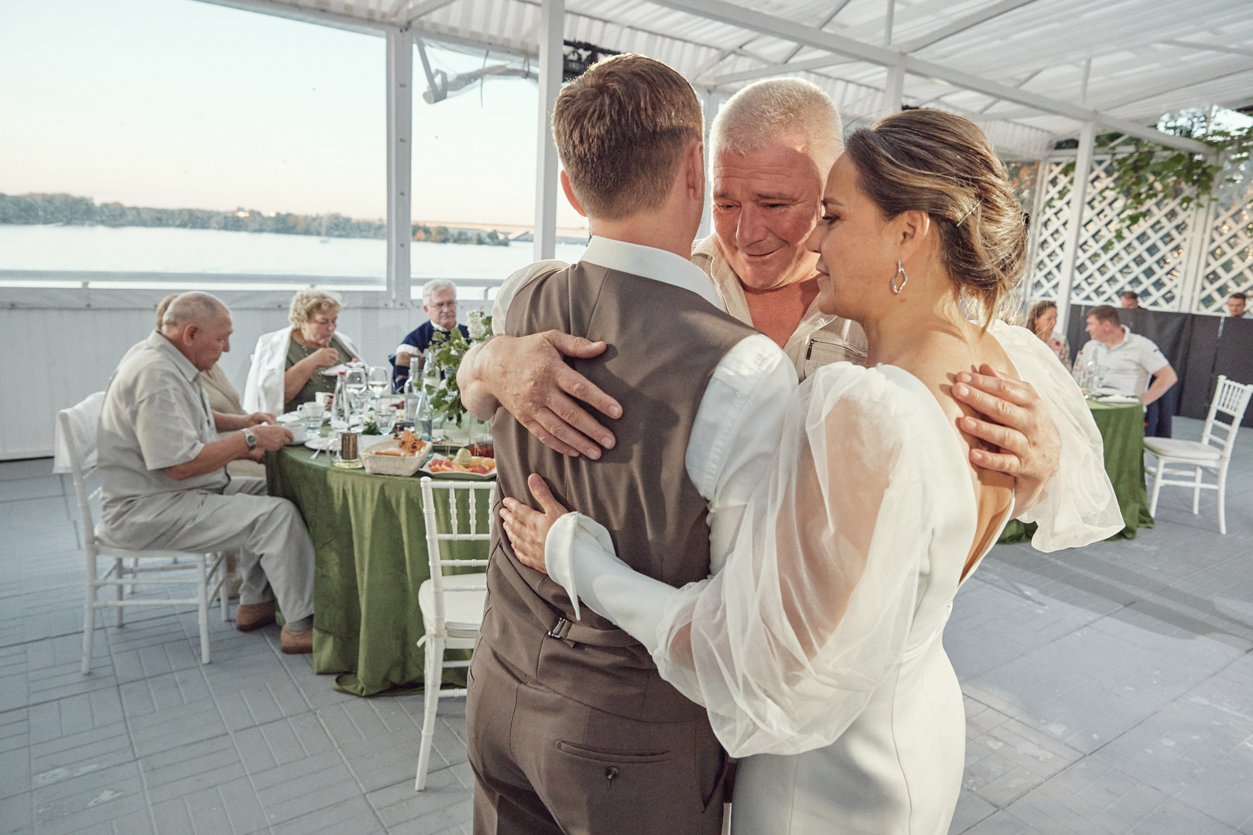 Счастье здесь. Свадебный фотограф Антон Артюшин. Работаю в Нижнем Новгороде и Москве