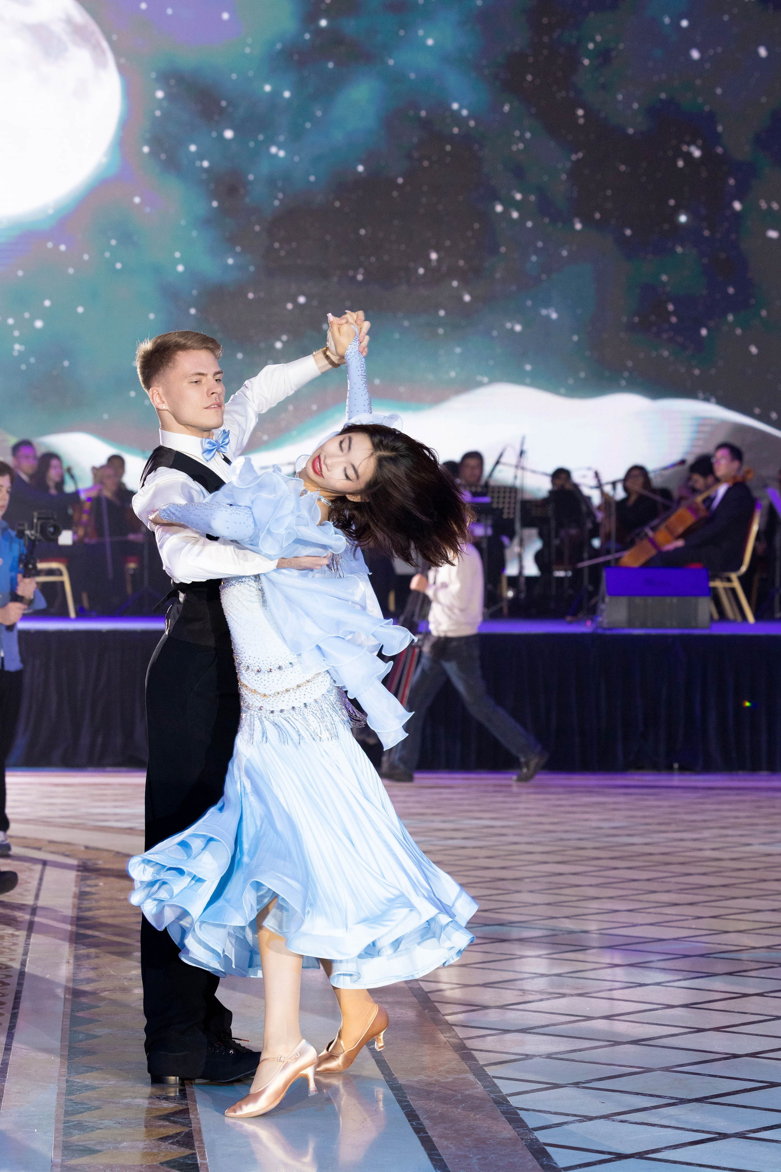 Viennese Ball. Кристина Шнайдер репортажный фотограф Алматы