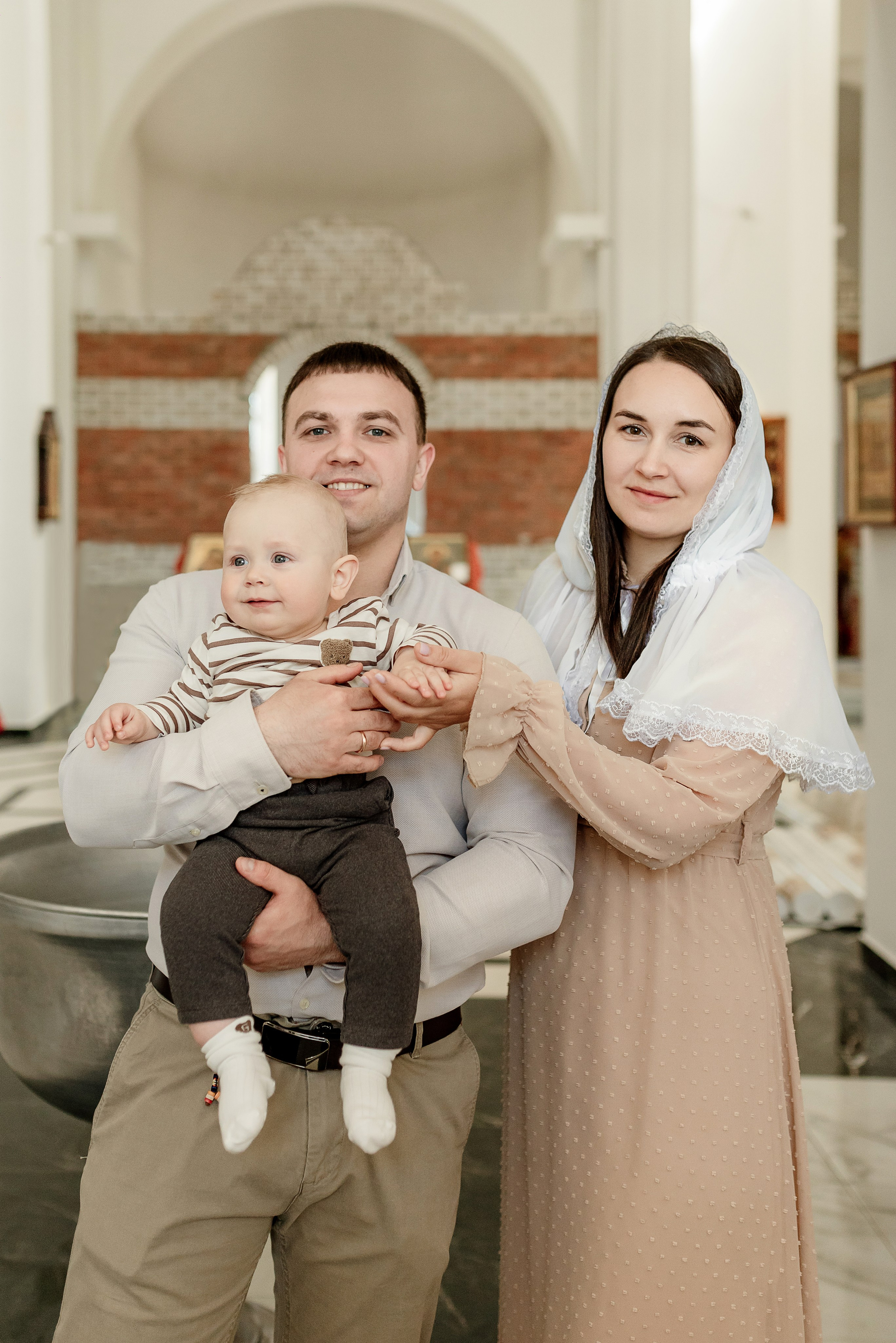 Крещение В Новой церкви. Семейный и детский фотограф Наталья Горда