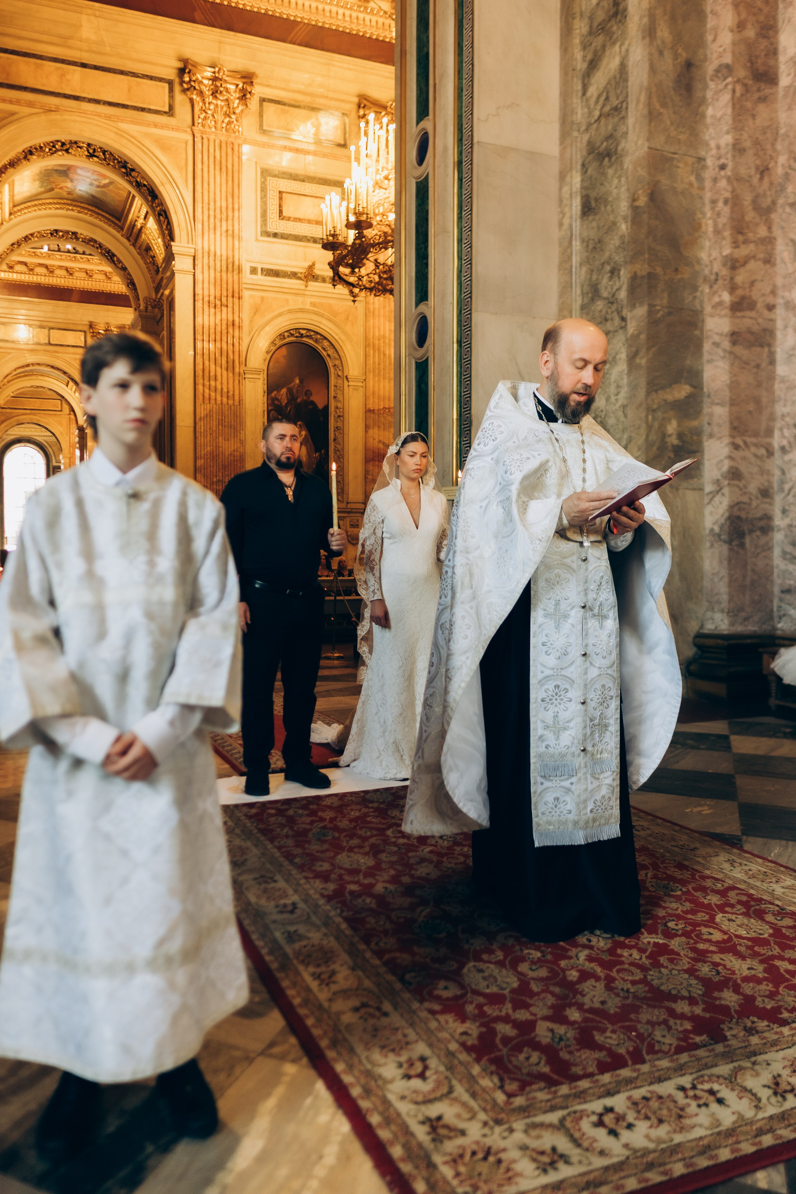 Венчание Исаакиевский. Фотограф ПИТЕР СПБ Надежда Баранова
