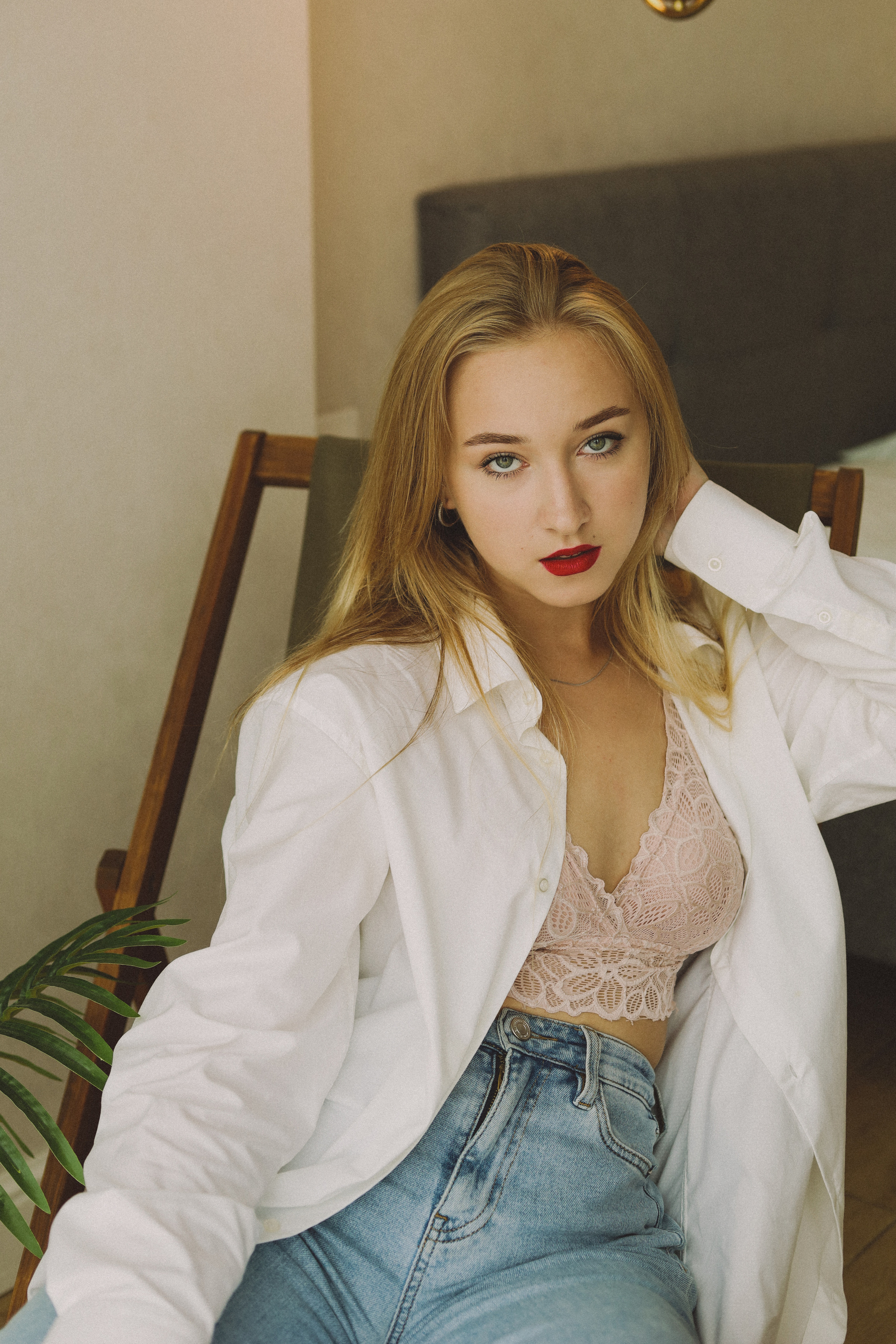 Anastasia. Sun Betty — кинофотограф Элизабет