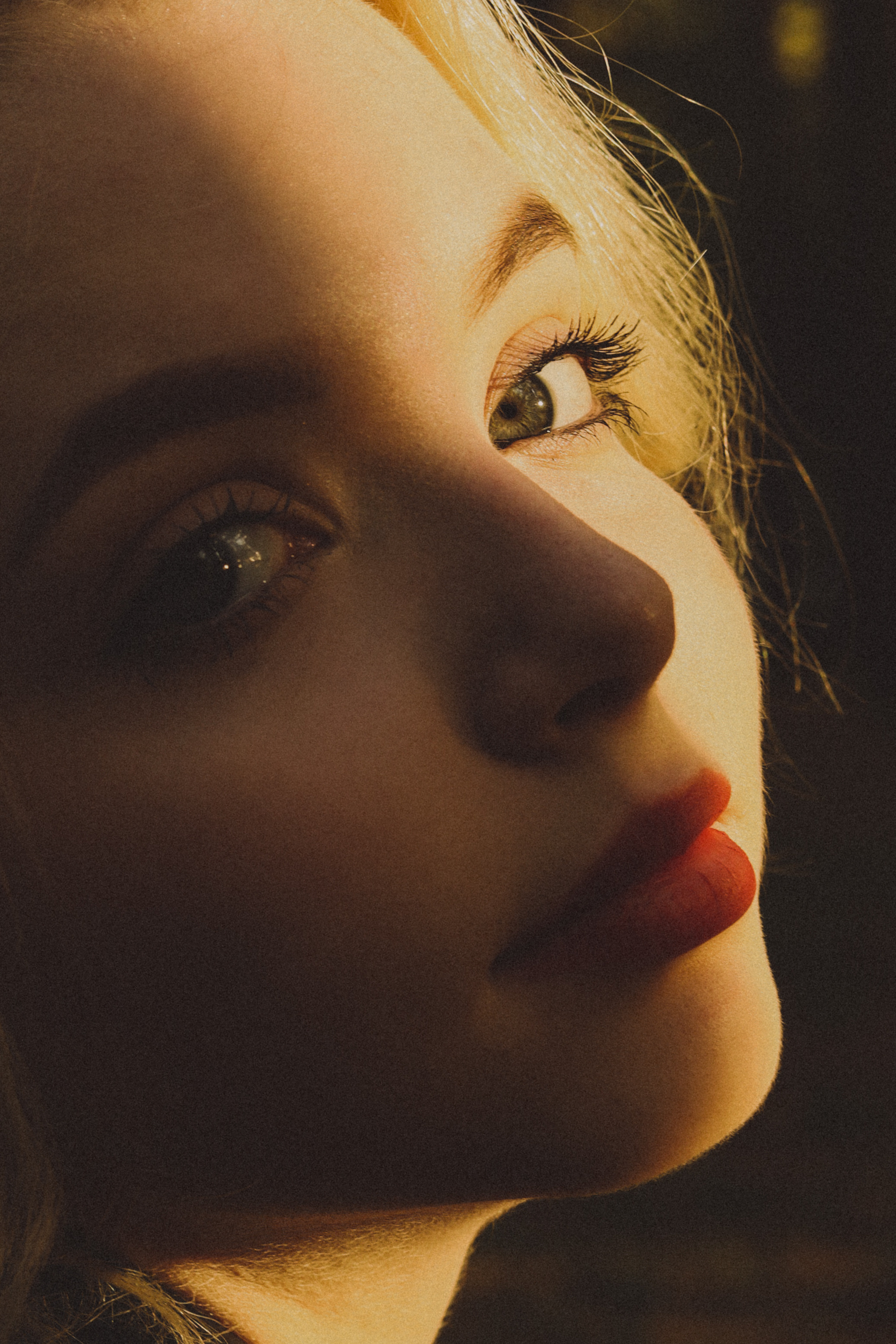 Aleksandra. Sun Betty — кинофотограф Элизабет
