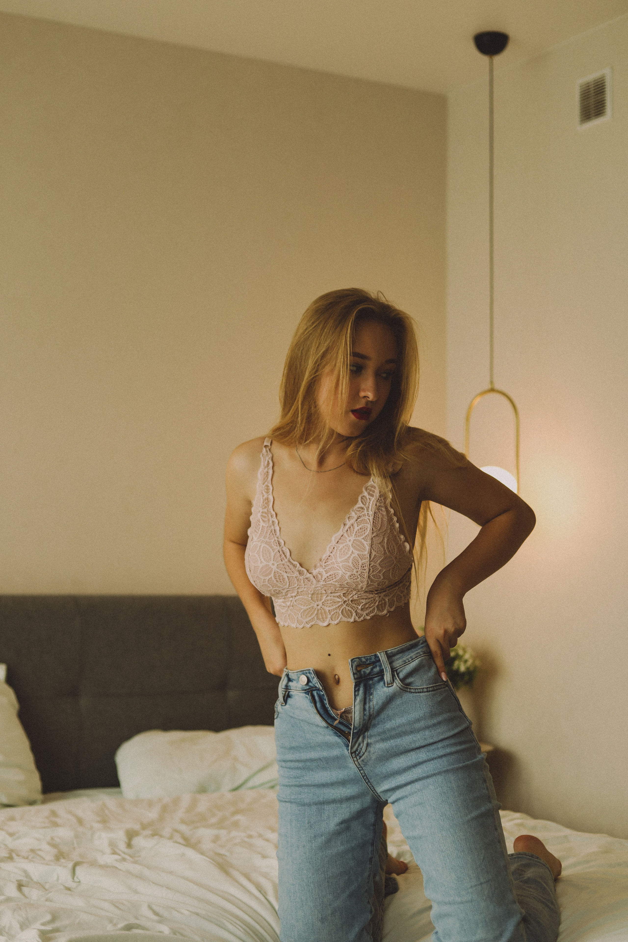 Anastasia. Sun Betty — кинофотограф Элизабет