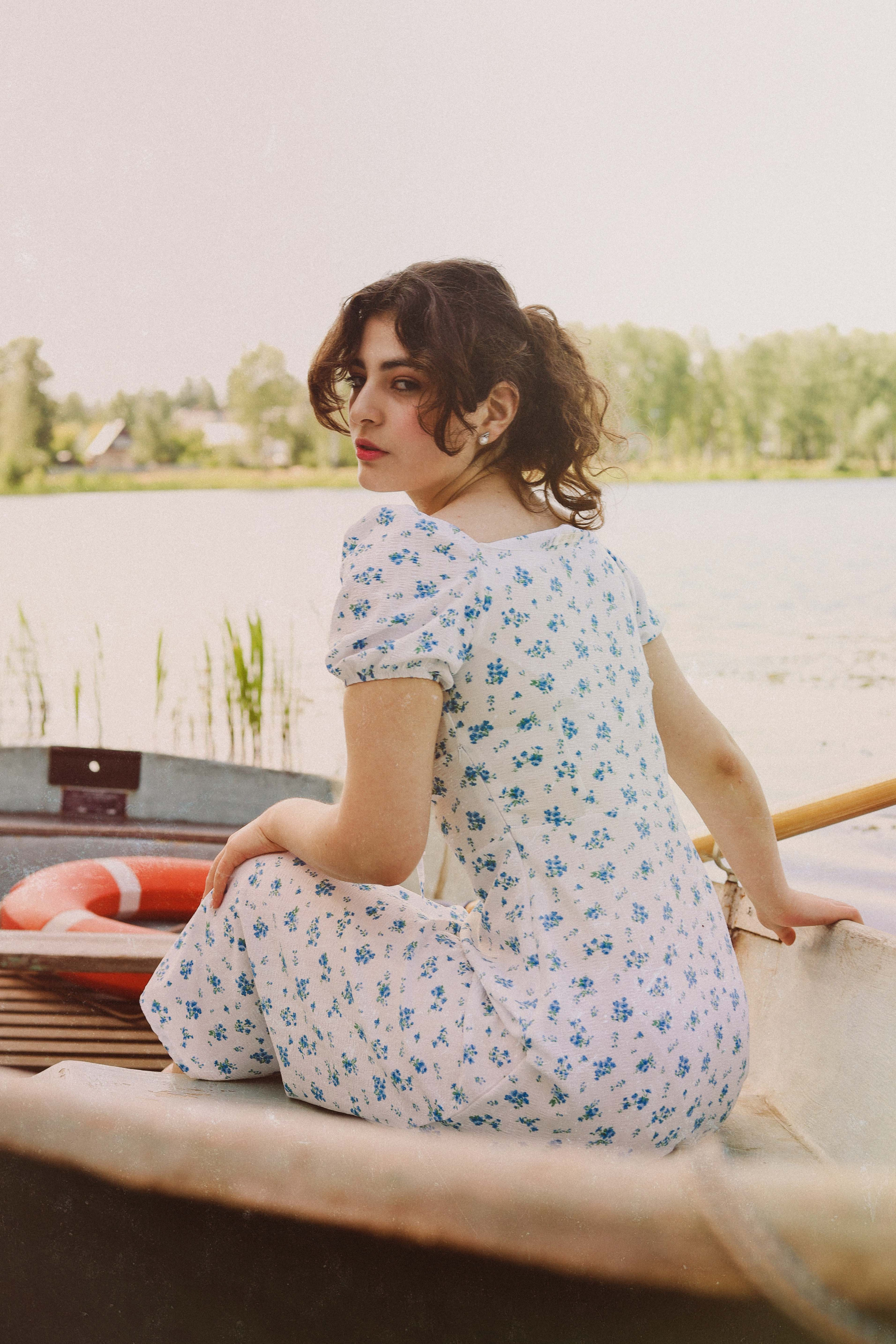 See. Sun Betty — кинофотограф Элизабет