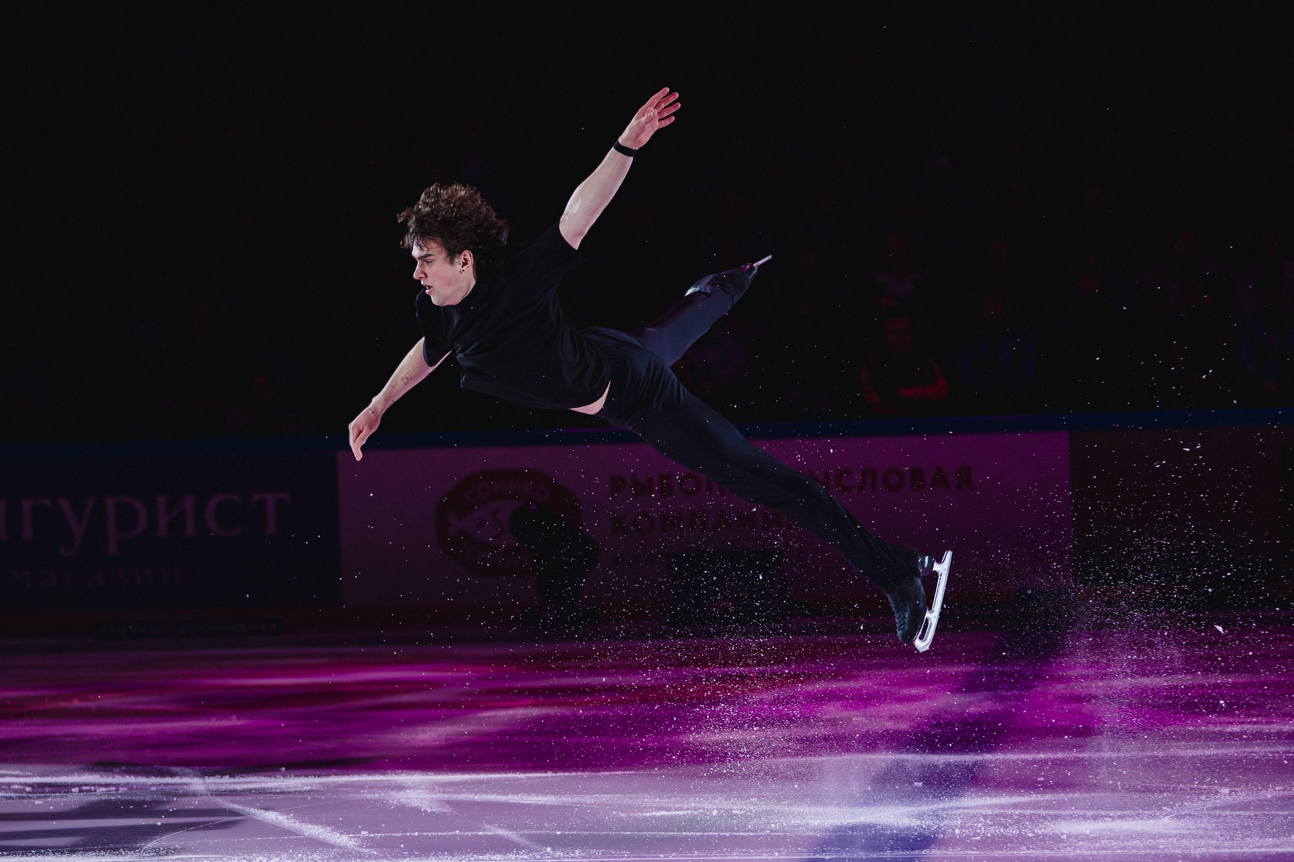 Шоу Этери Тутберидзе в Новосибирске. Воробьева Ксения — Спортивный и танцевальный фотограф Новосибирск