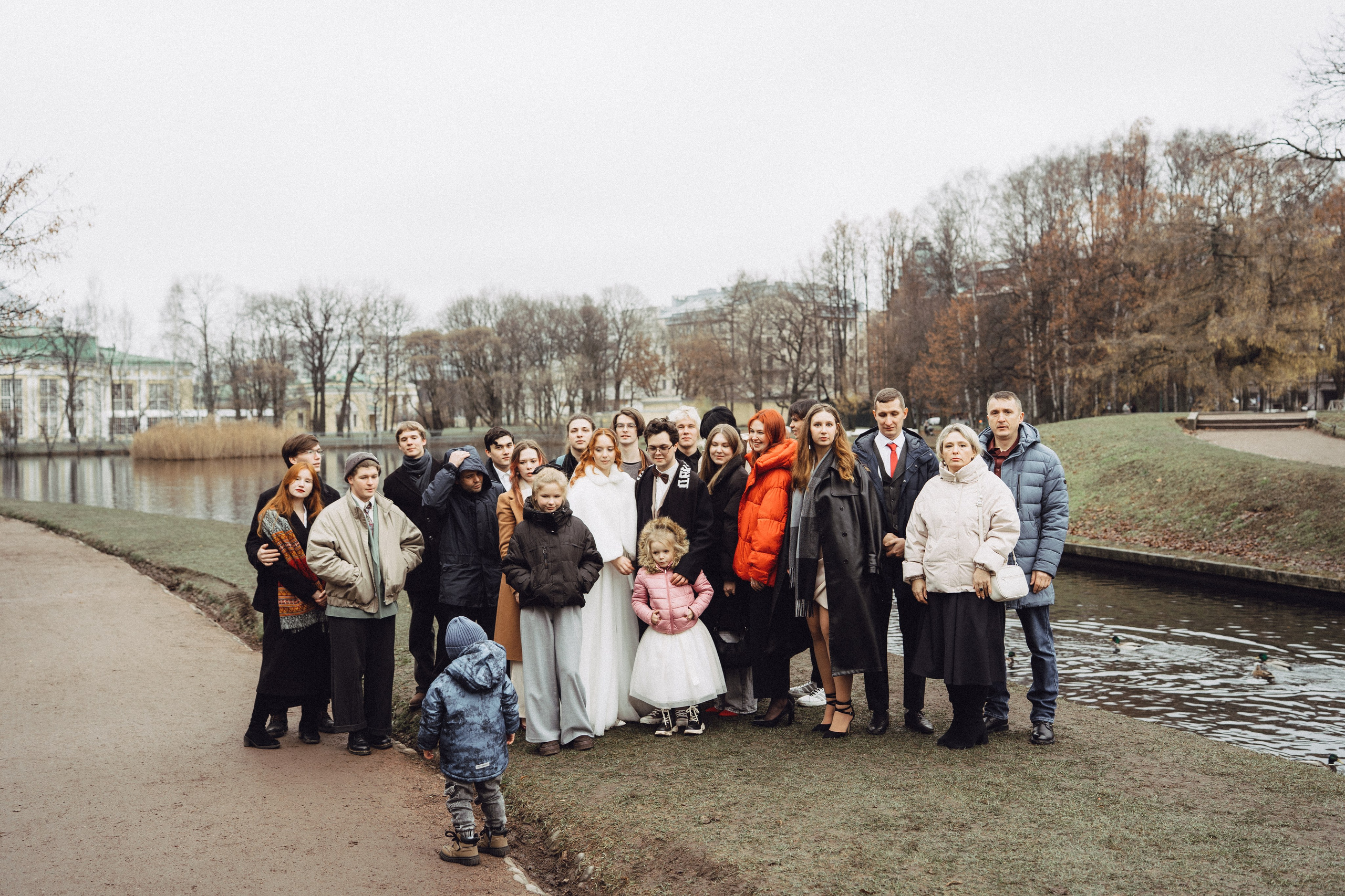 СВАДЕБНАЯ СЬЕМКА ВО ВТОРОМ ДВОРЦЕ С ГОСТЯМИ И ПРОГУЛКА В ТАВРИЧЕСКОМ САДУ. Профессиональный фотограф, Санкт-Петербург — Виктория Богомолова