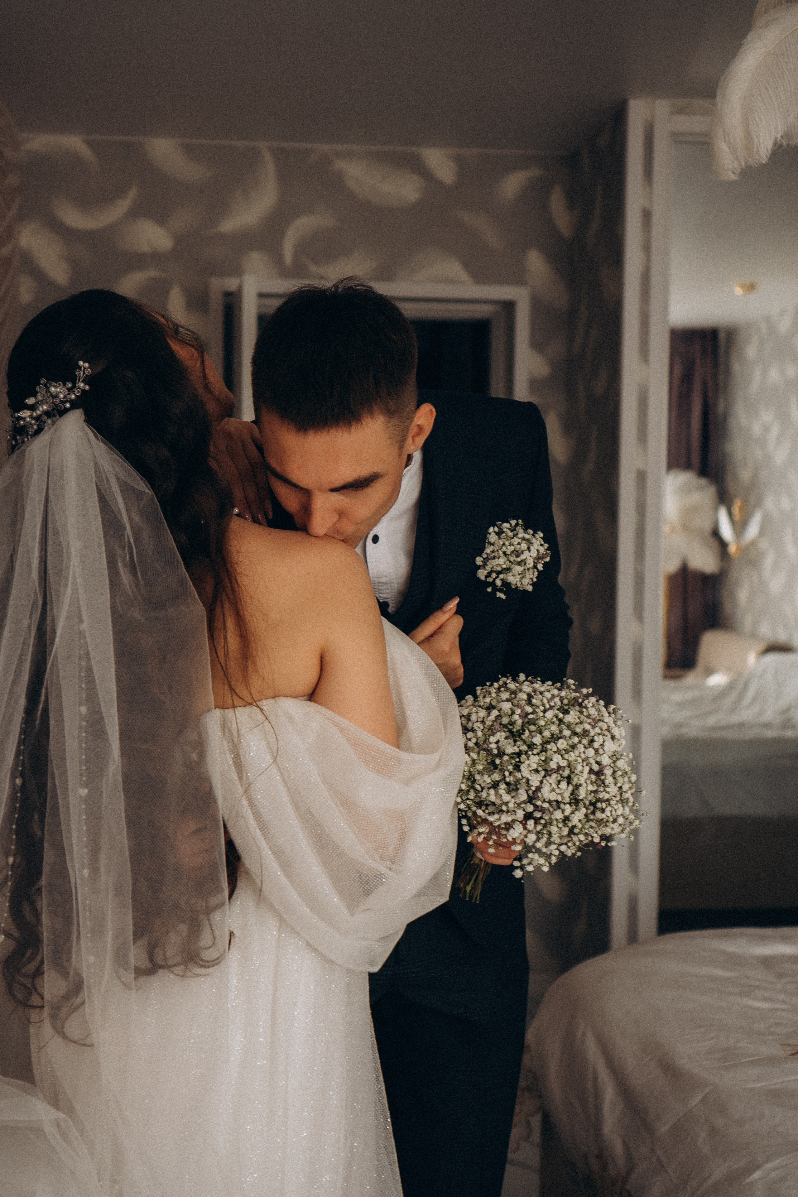 СВАДЕБНАЯ СЬЕМК В ПАРКЕ 300-ЛЕТИЯ. Профессиональный фотограф, Санкт-Петербург — Виктория Богомолова