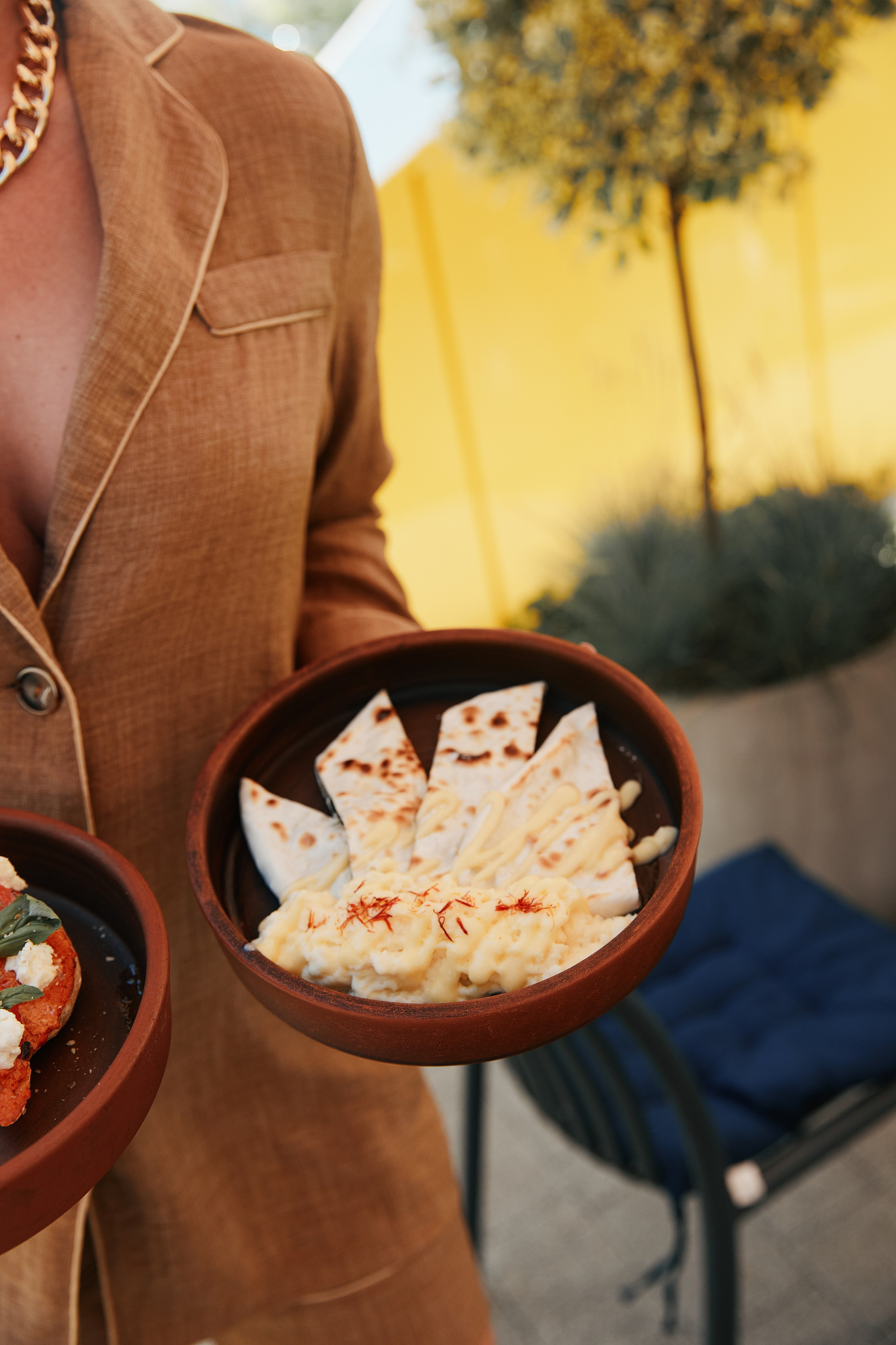 Терраса и завтраки в Старик Хинкалыч ТЦ Сыр 09.07. Свадебный репортажный фотограф краснодар максим дремов дрёмов фотосессия студия цена