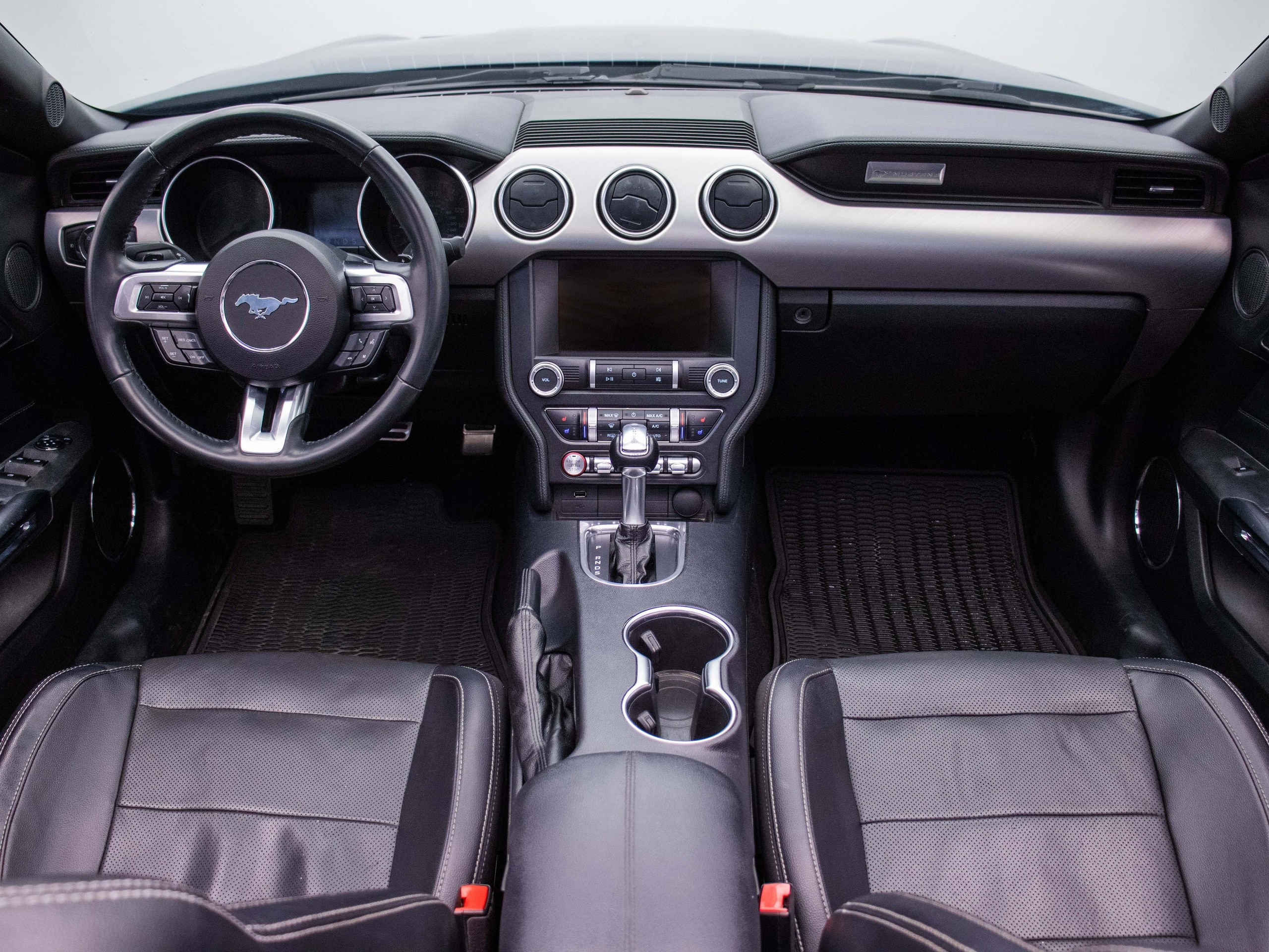 Съёмка автомобилей. Сайт о предметной, имиджевой и портретной фотографии, фотограф Фил Киреев