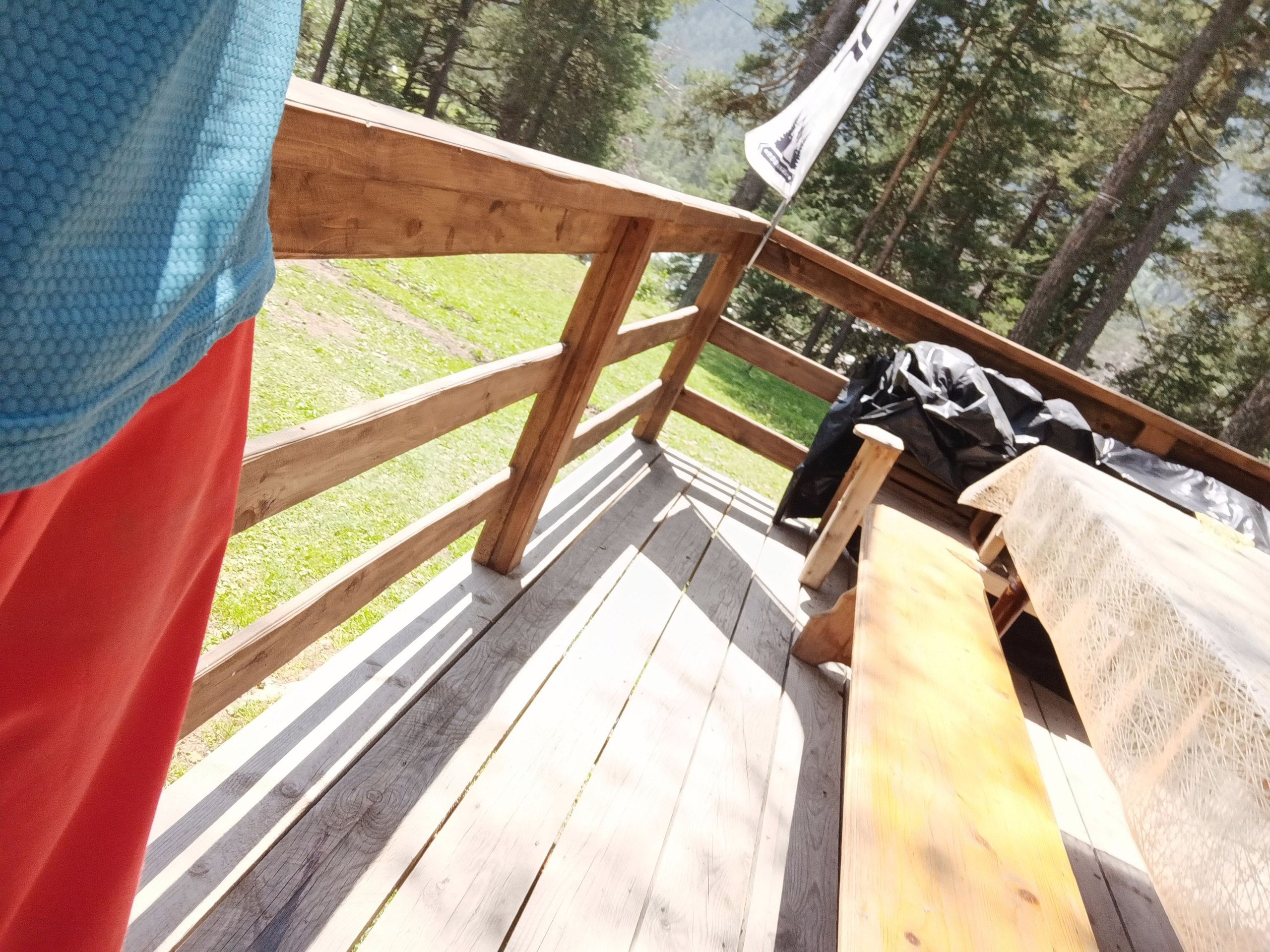 Эльбрус 2023 Маша Саша Дима. Заставка