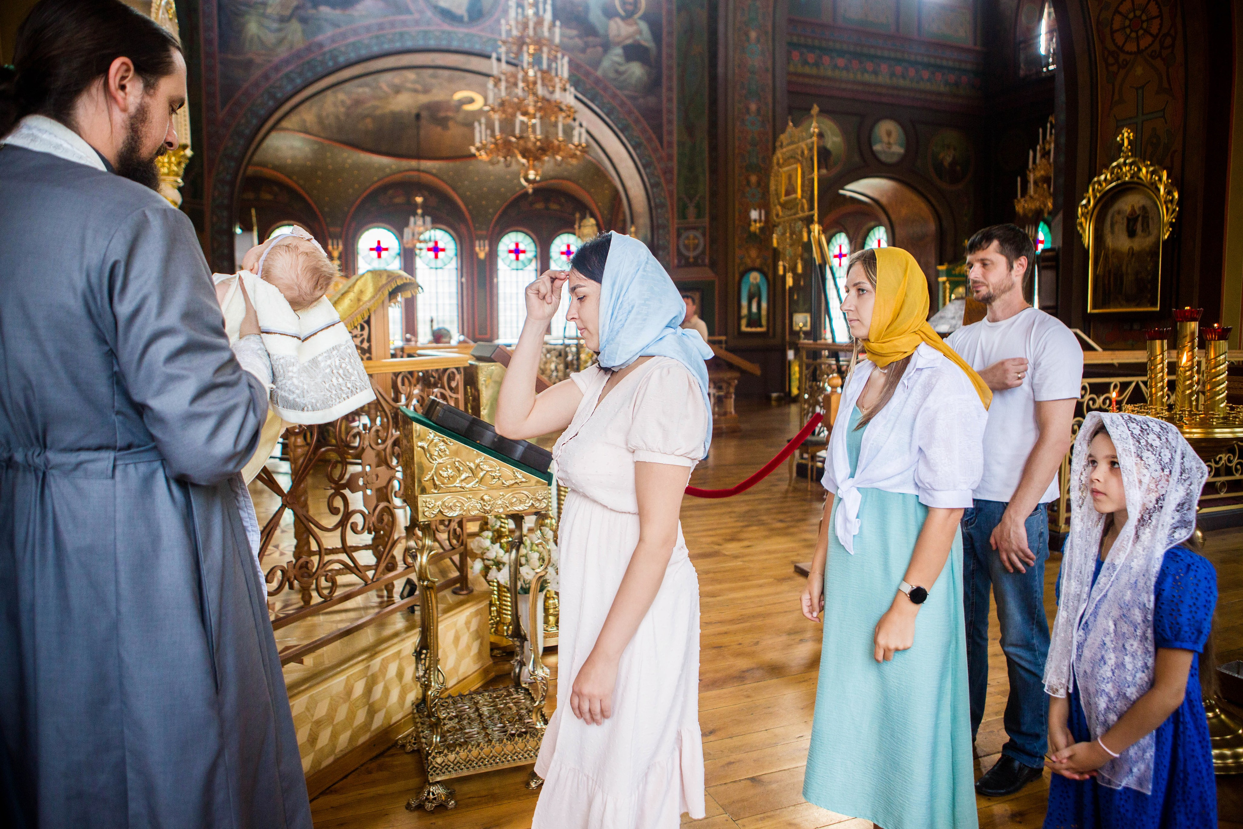 Крещение Анны. Свято-Троицкий собор. Свадебный семейный и детский фотограф в Краснодаре Карина Федоровская