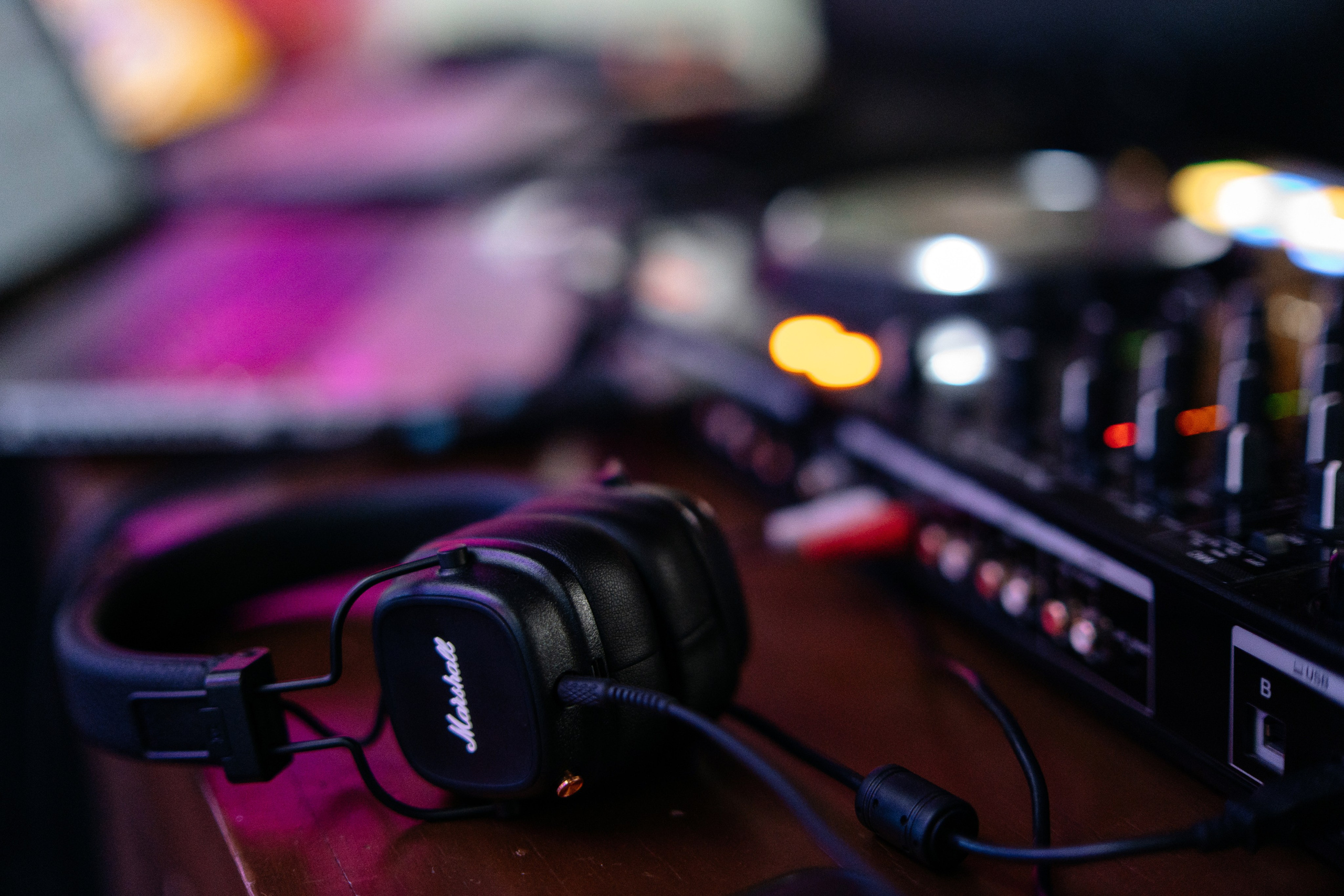 ДР Вижнлабс. Свадебный и репортажный фотограф в Москве Андрей Вайман