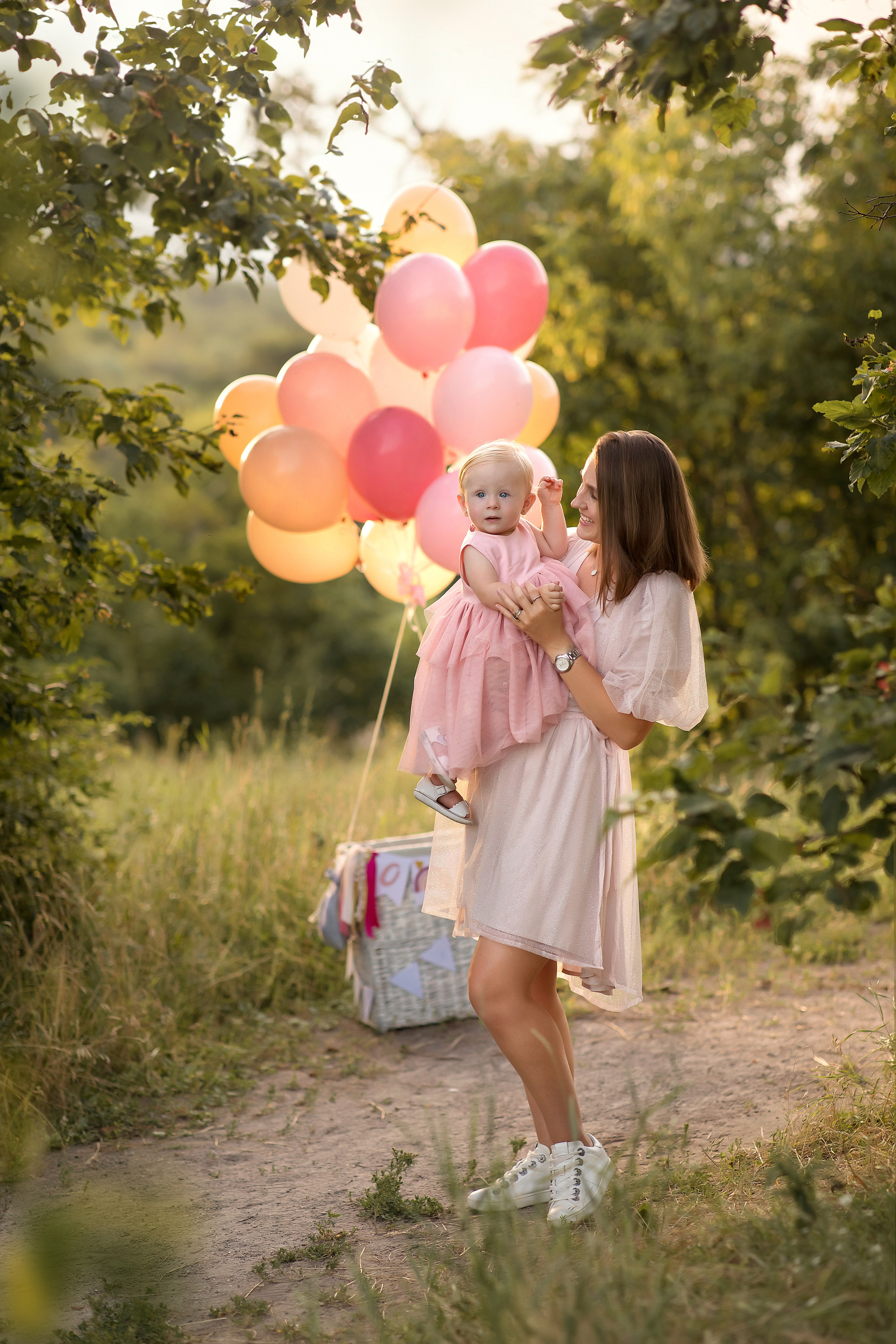Годовасие Лизы. Фотограф на крещение и венчание