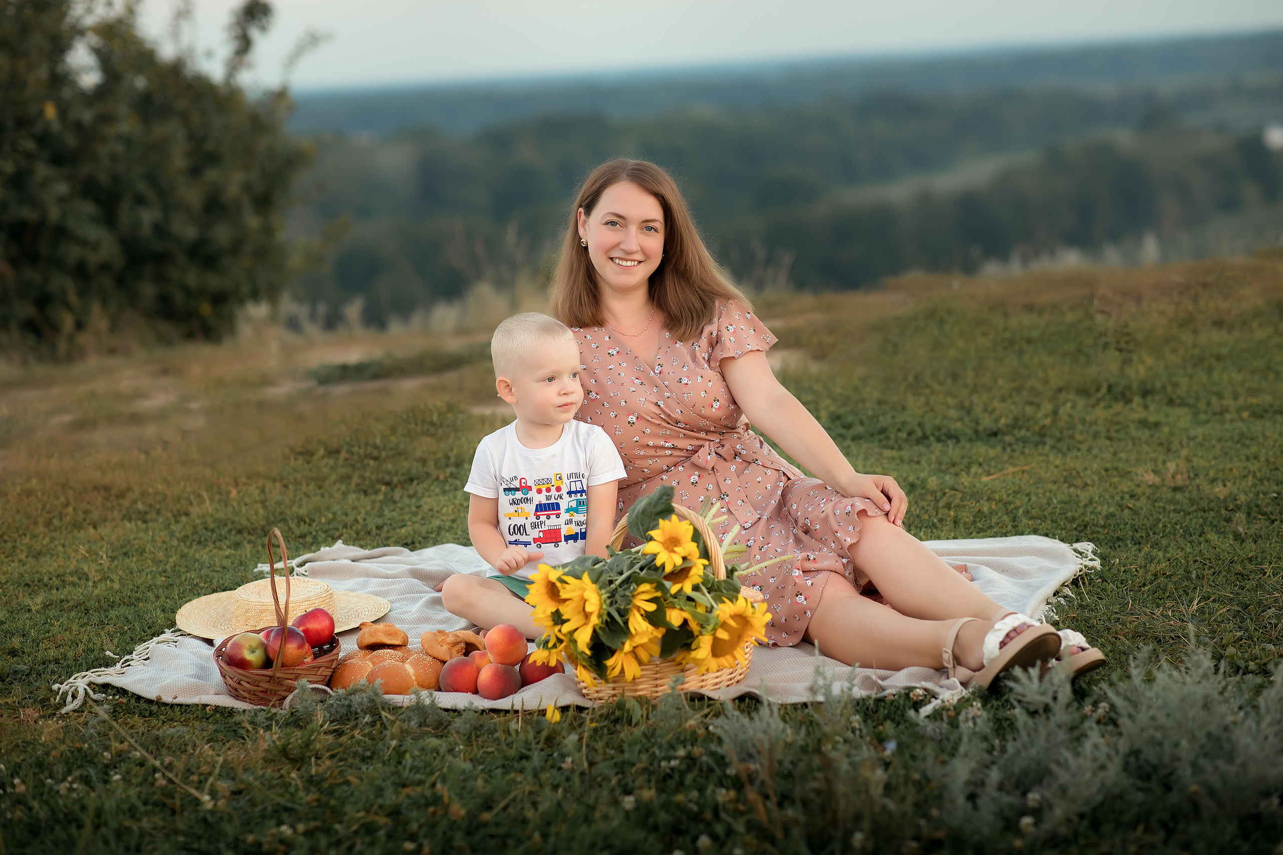 Семейная прогулка. Фотограф на крещение и венчание