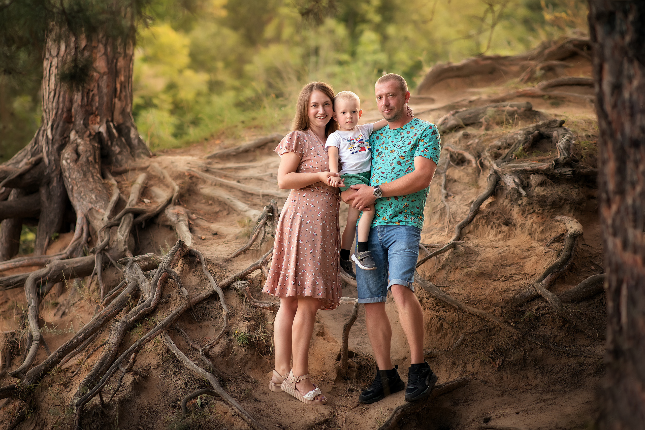 Семейная прогулка. Фотограф на крещение и венчание