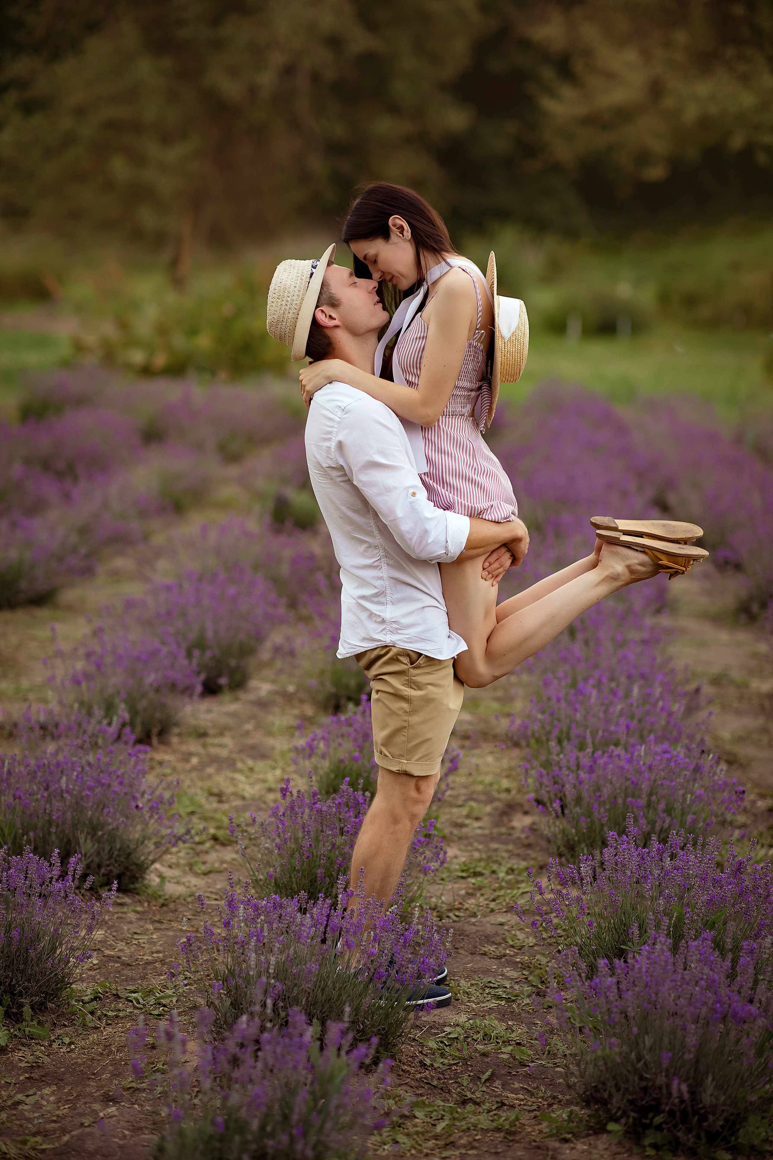 Максим и Ирина Лаванда. Фотограф на крещение и венчание