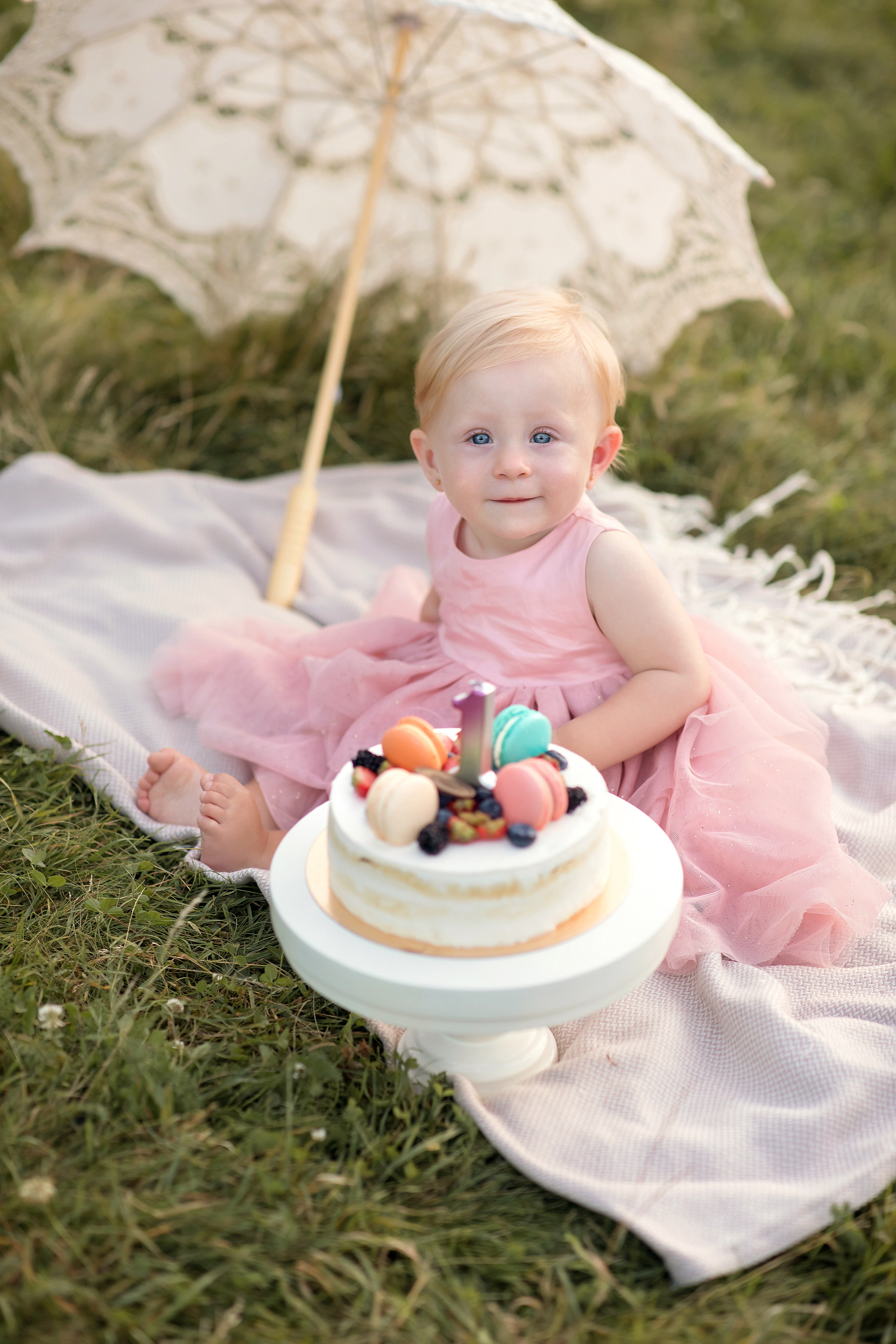 Годовасие Лизы. Фотограф на крещение и венчание