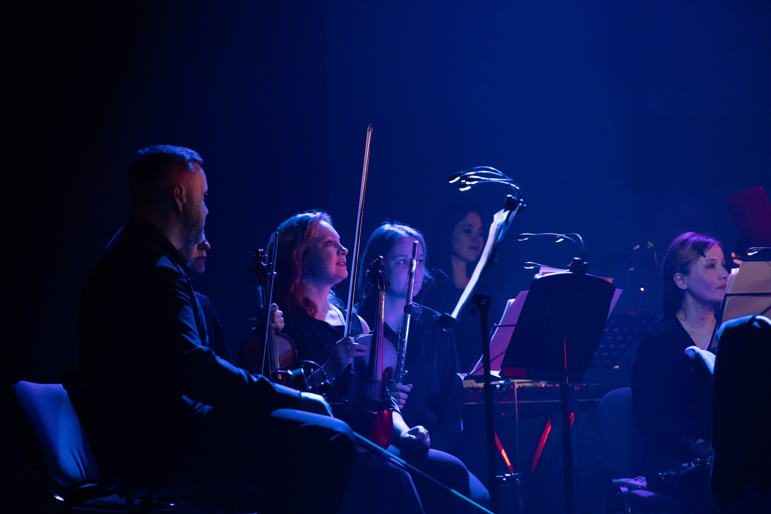 Сергей Бобунец КРАСНОЯРСК. Фотограф Красноярск съемки лавстори, фотосессия в студии, портретная съемка, творческие фотосессии