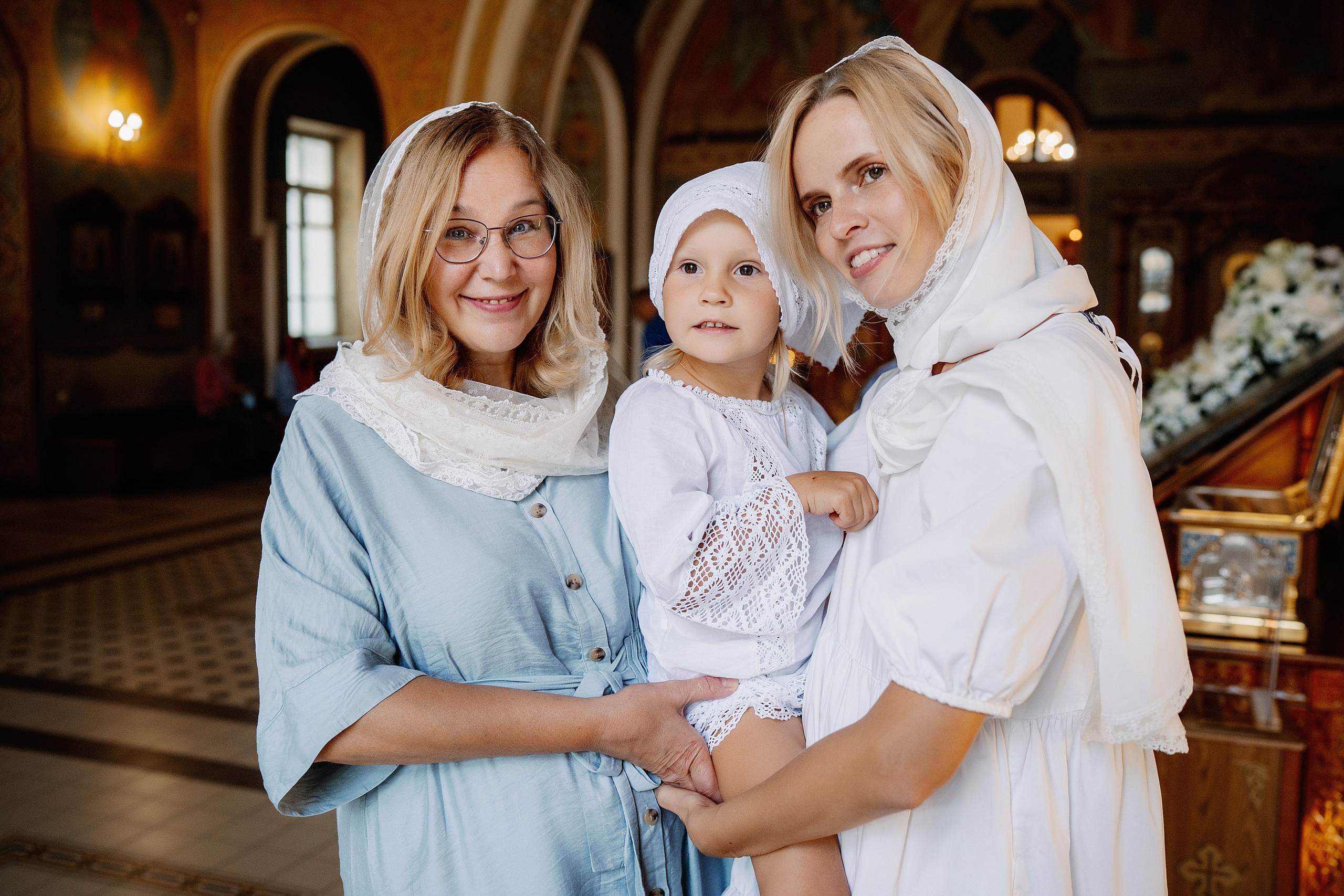 Крещение Евы. Фотограф на Крещение и Венчание в Красноярске Рамазанова Юлия