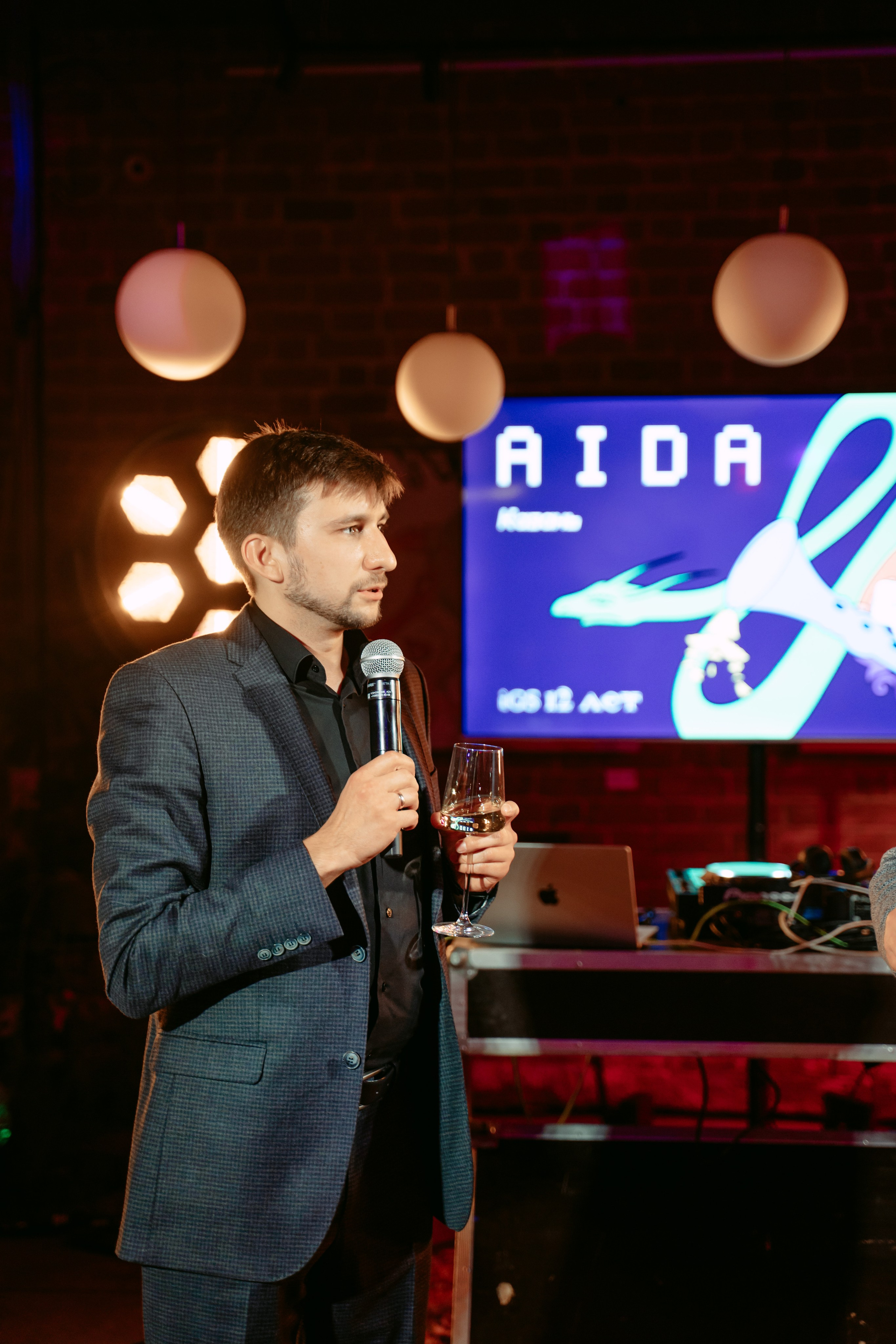 IGS: 12 лет компании / 2023. Саша Копылов, фотограф в Казани