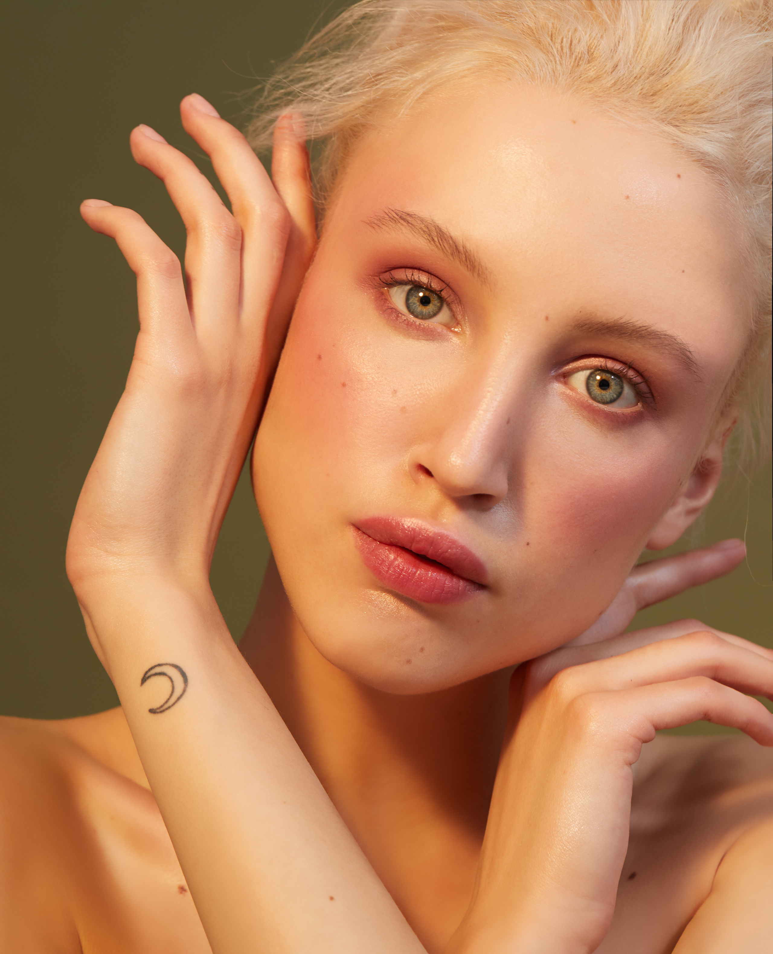 ПОРТРЕТЫ. ФОТОГРАФ И РЕТУШЕР В МОСКВЕ ВИКТОРИЯ АКИМОВА