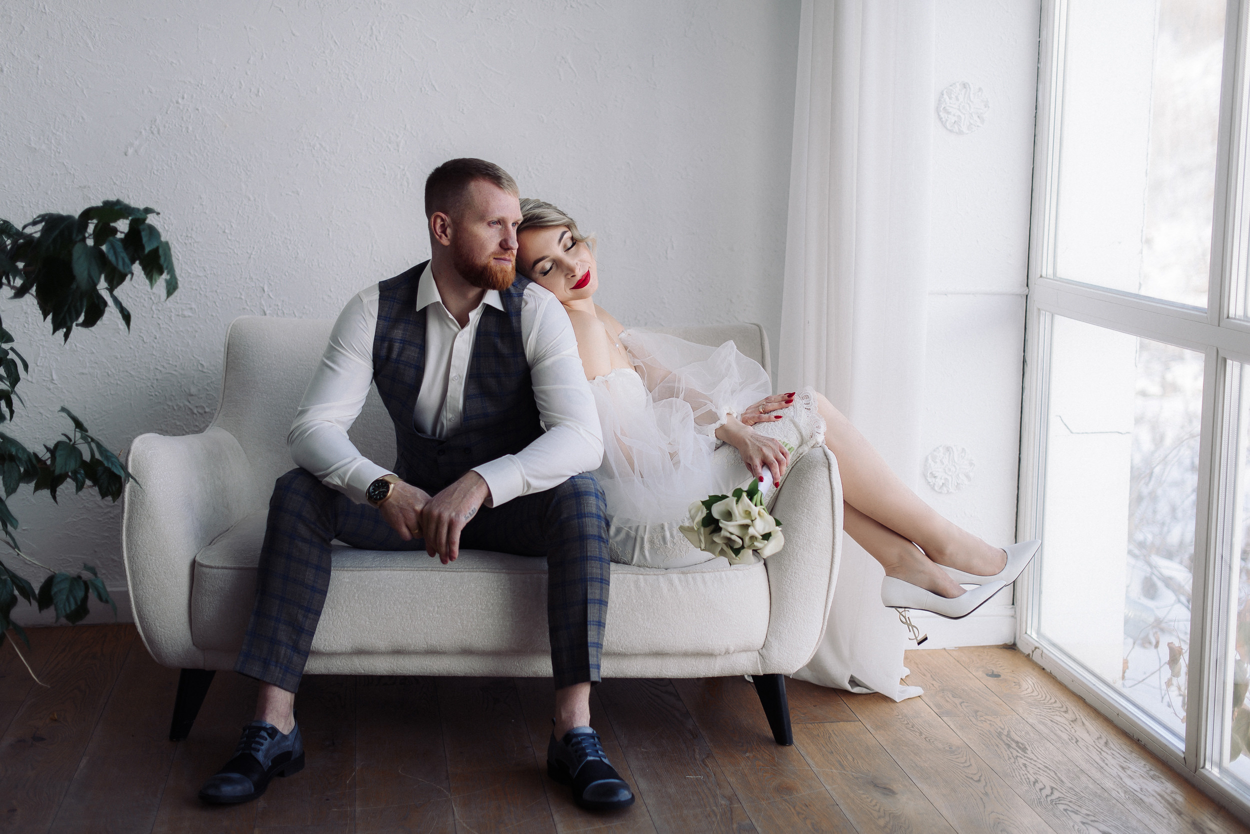 «Короче мы расписались». Фотограф в Ярославле Коваленко Лена