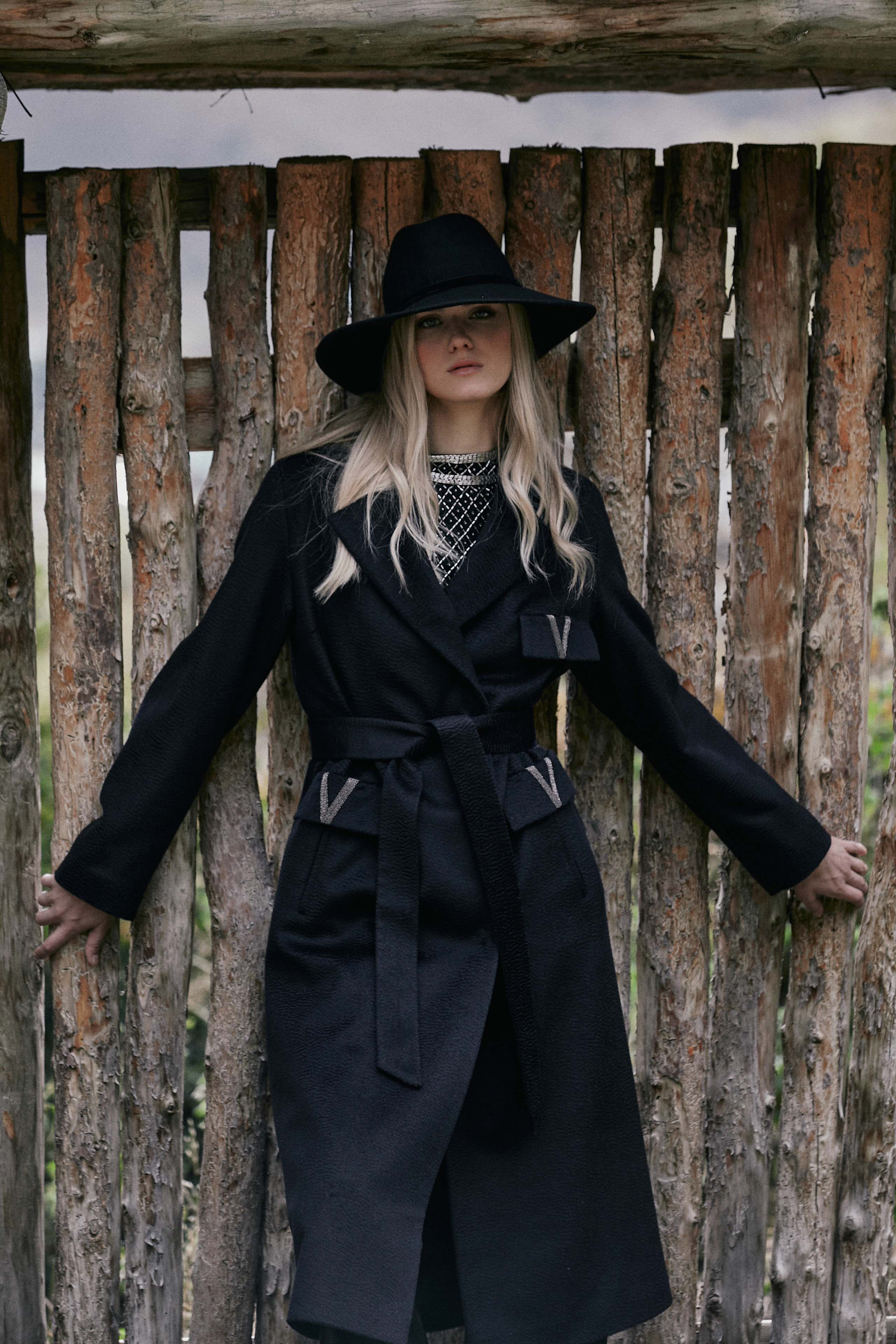 Съемка для бренда одежды. Фотограф Продюсер в горах КБР / Москва  Нальчик Горы