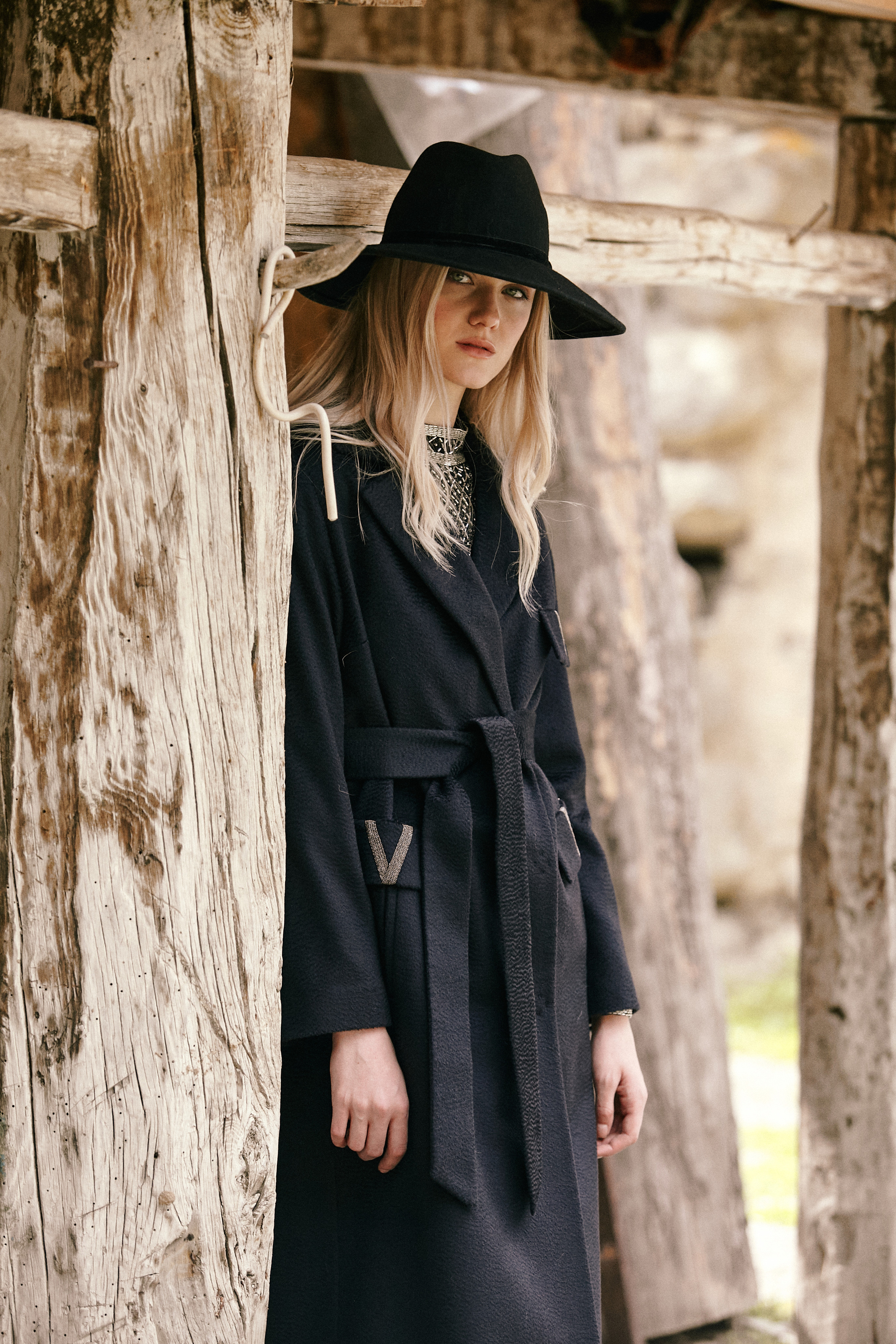 Съемка для бренда одежды. Фотограф Продюсер в горах КБР / Москва  Нальчик Горы