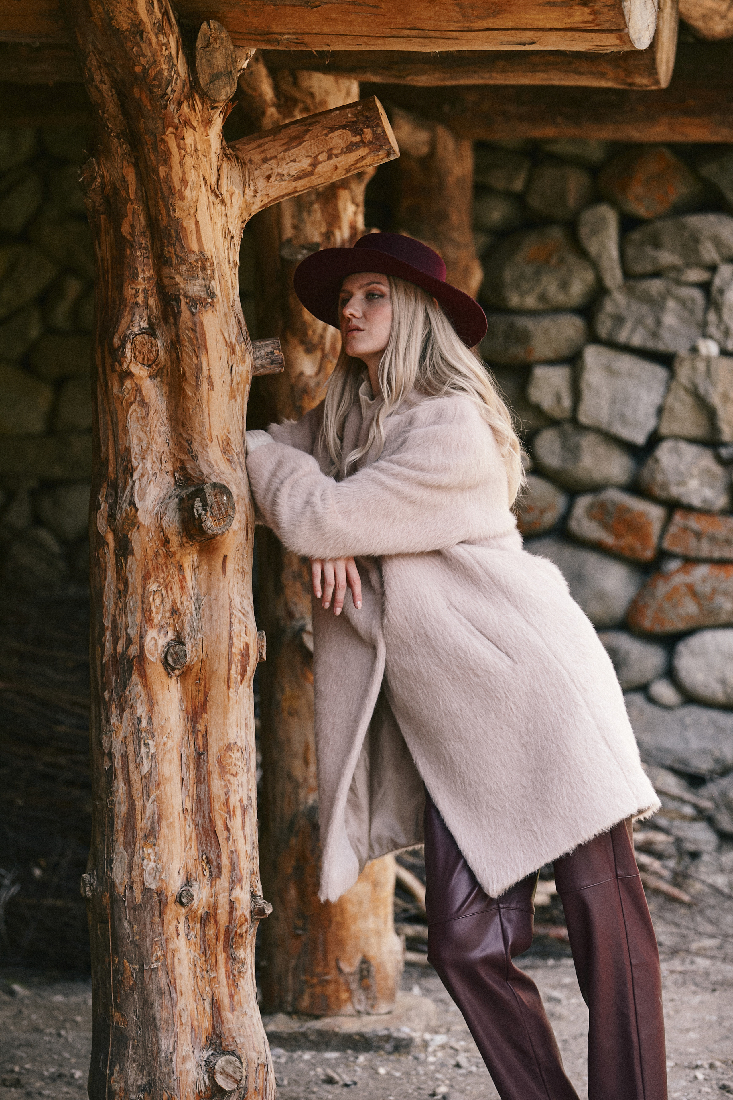 Съемка для бренда одежды. Фотограф Продюсер в горах КБР / Москва  Нальчик Горы