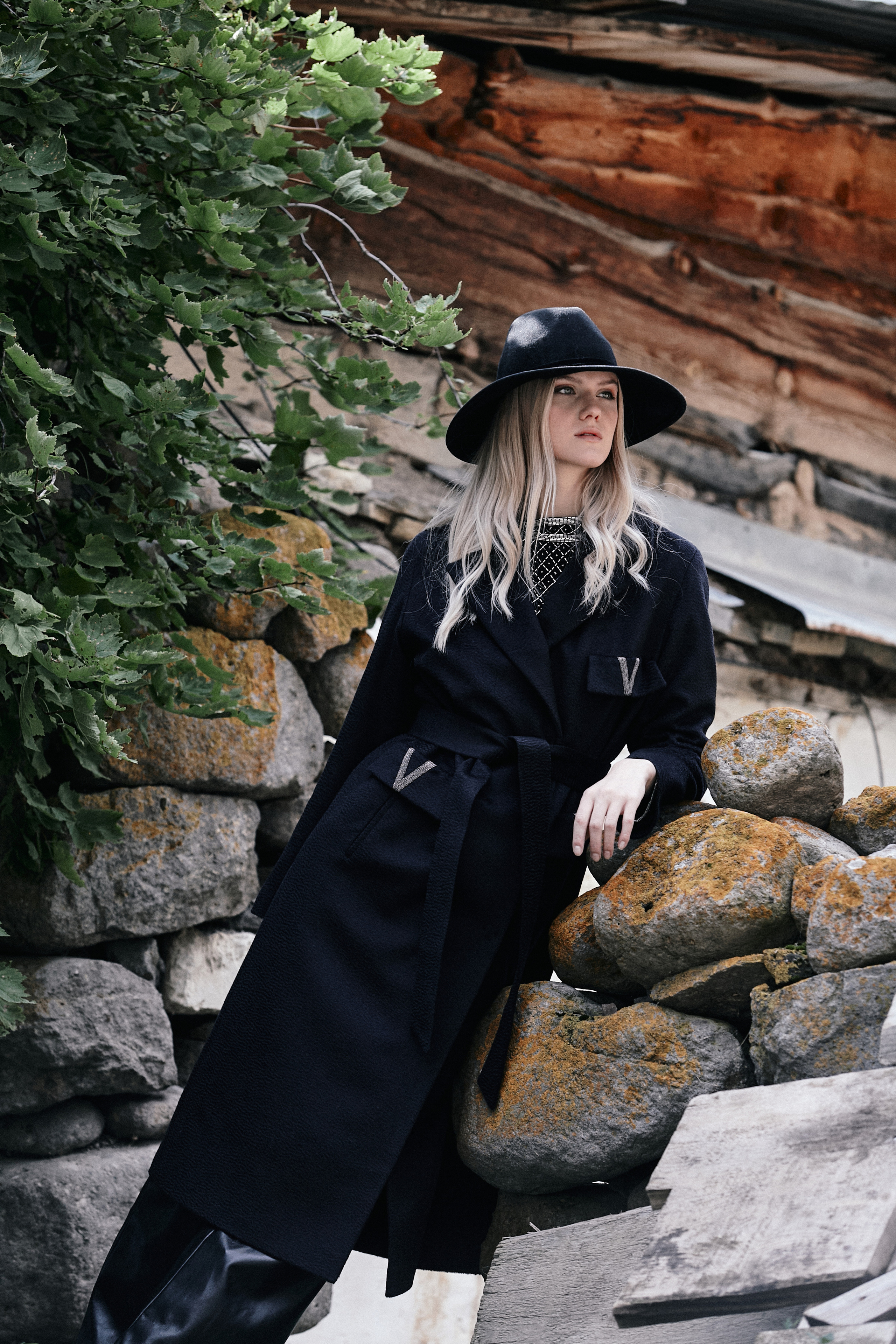 Съемка для бренда одежды. Фотограф Продюсер в горах КБР / Москва  Нальчик Горы