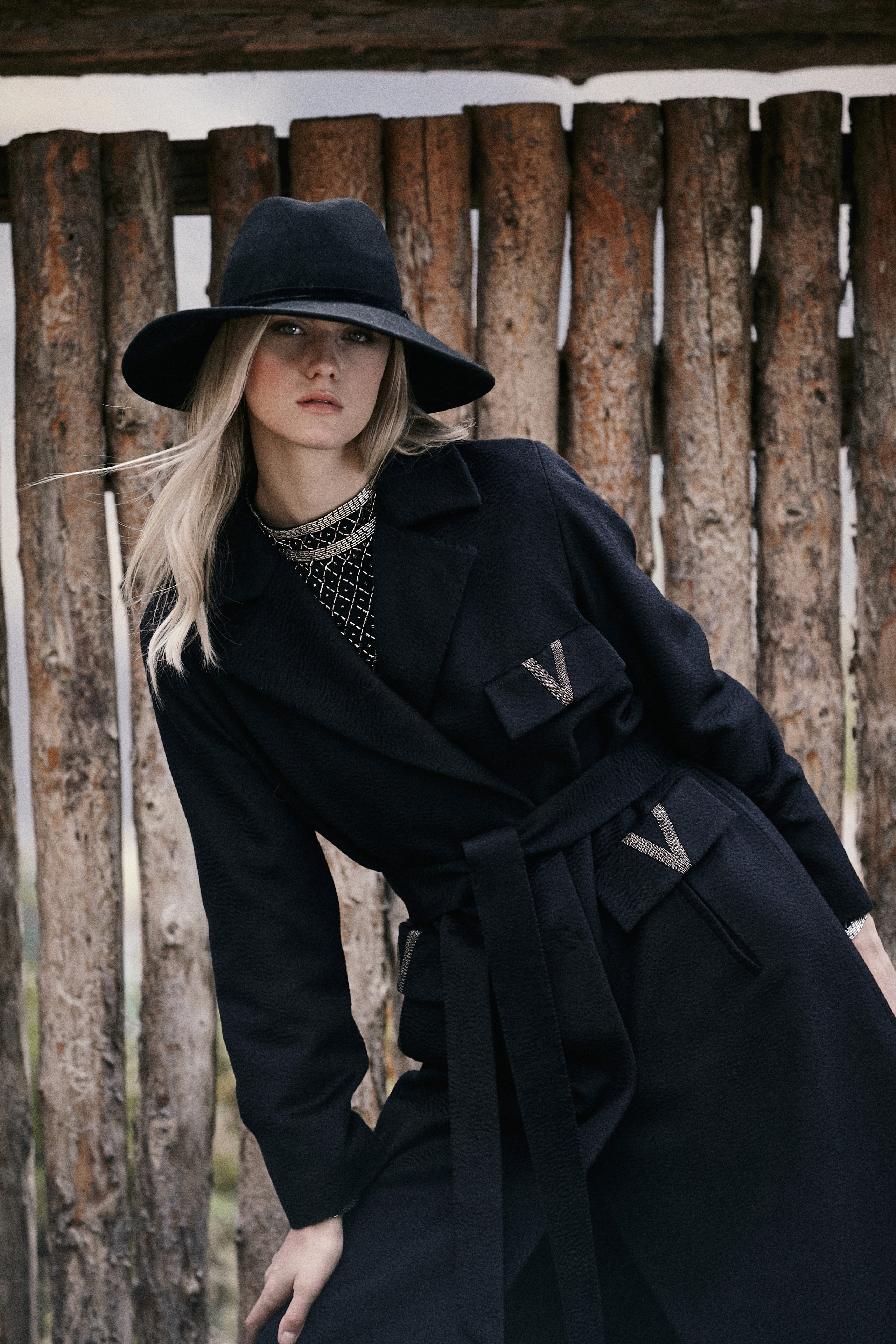 Съемка для бренда одежды. Фотограф Продюсер в горах КБР / Москва  Нальчик Горы