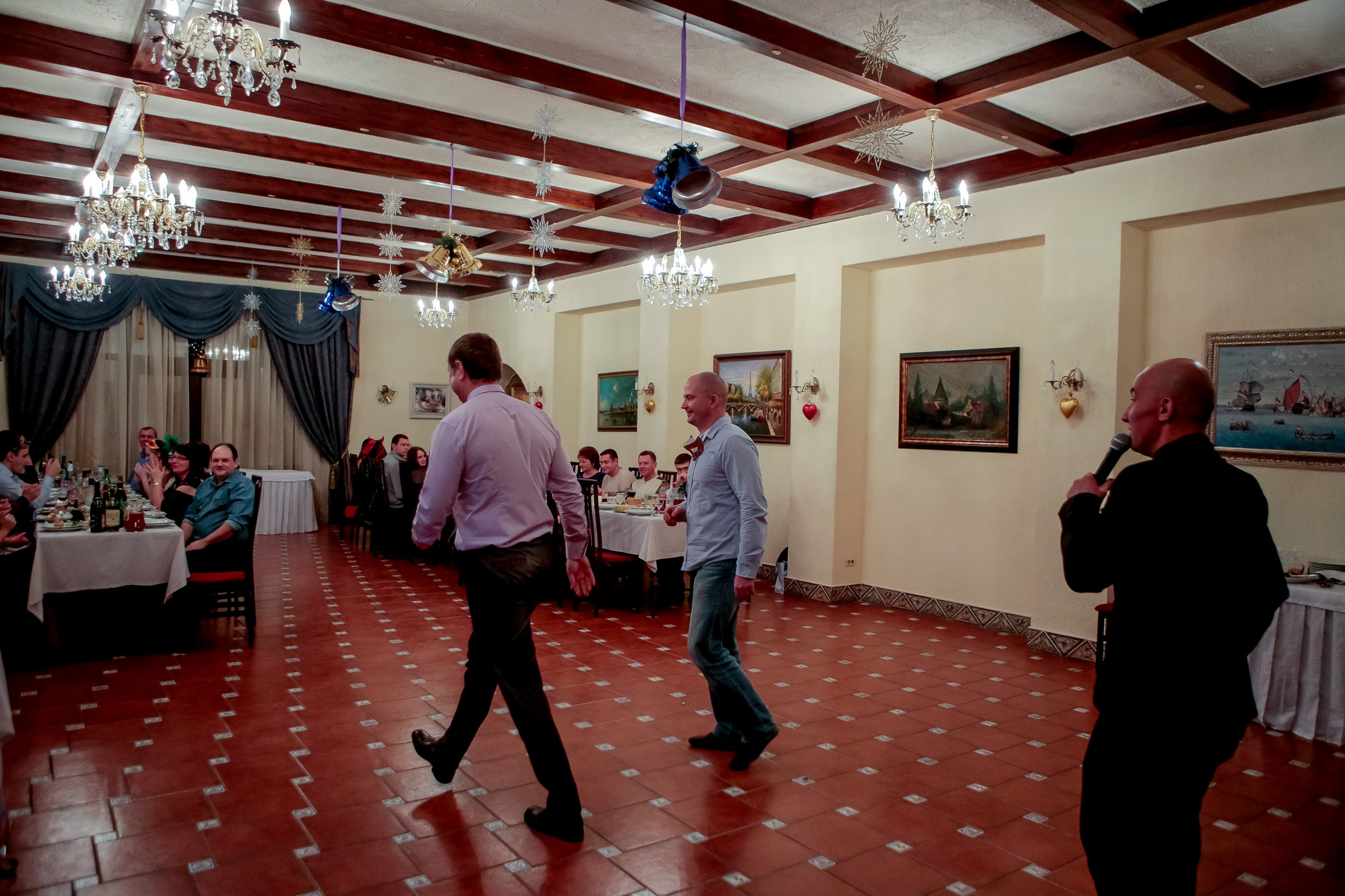 Корпоратив. Max Matvich and Victoria Basova are professionals in their field