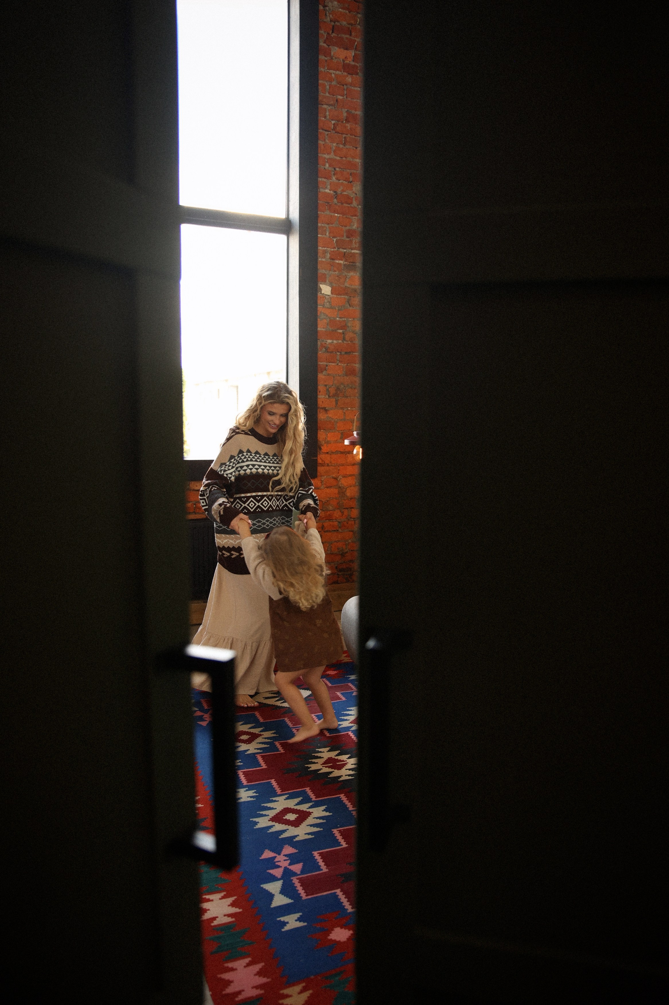 Мама и дочка фотосессия в студии. Фотограф Владимир Москва