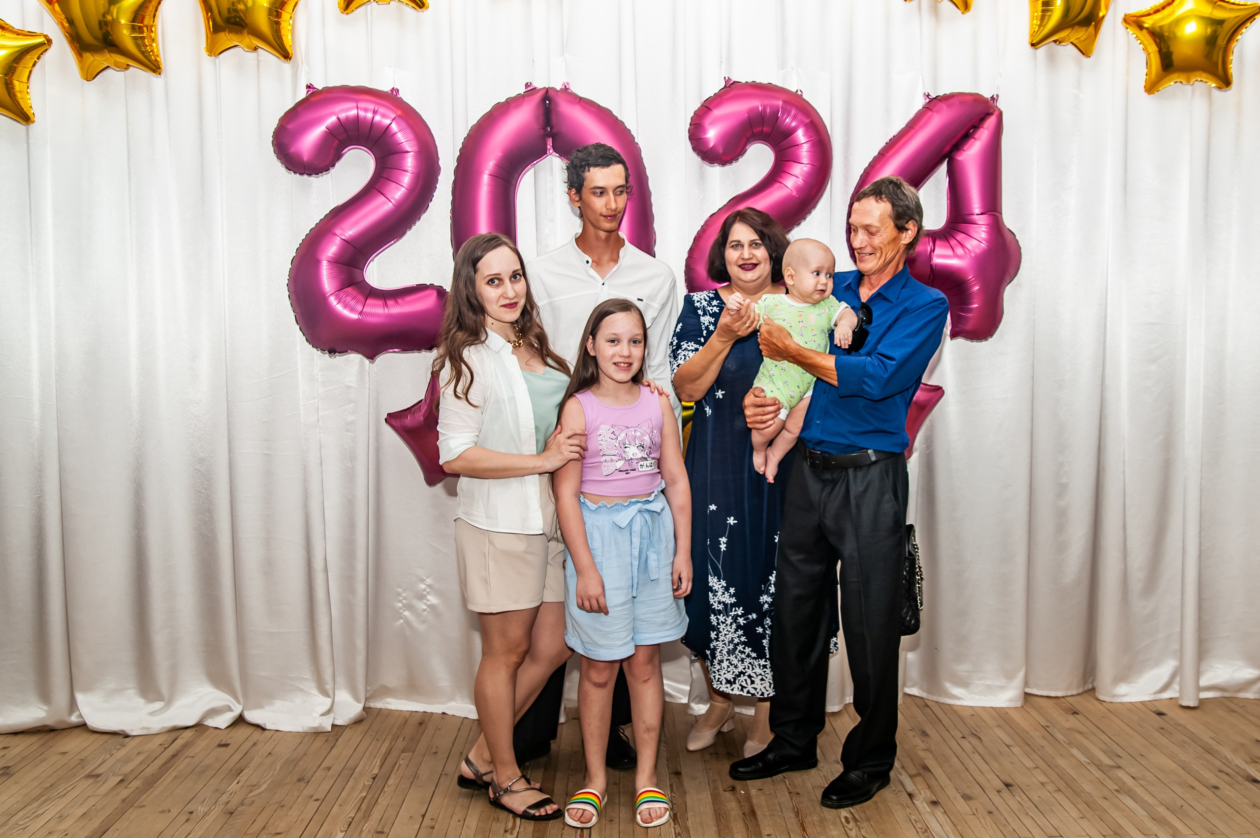 Выпускной МАОУ СОШ № 17 им. Эдуарда Есаяна. Свадебный и семейный фотограф Денис Лукьянов в Краснодаре, Краснодарском крае и Республике Крым