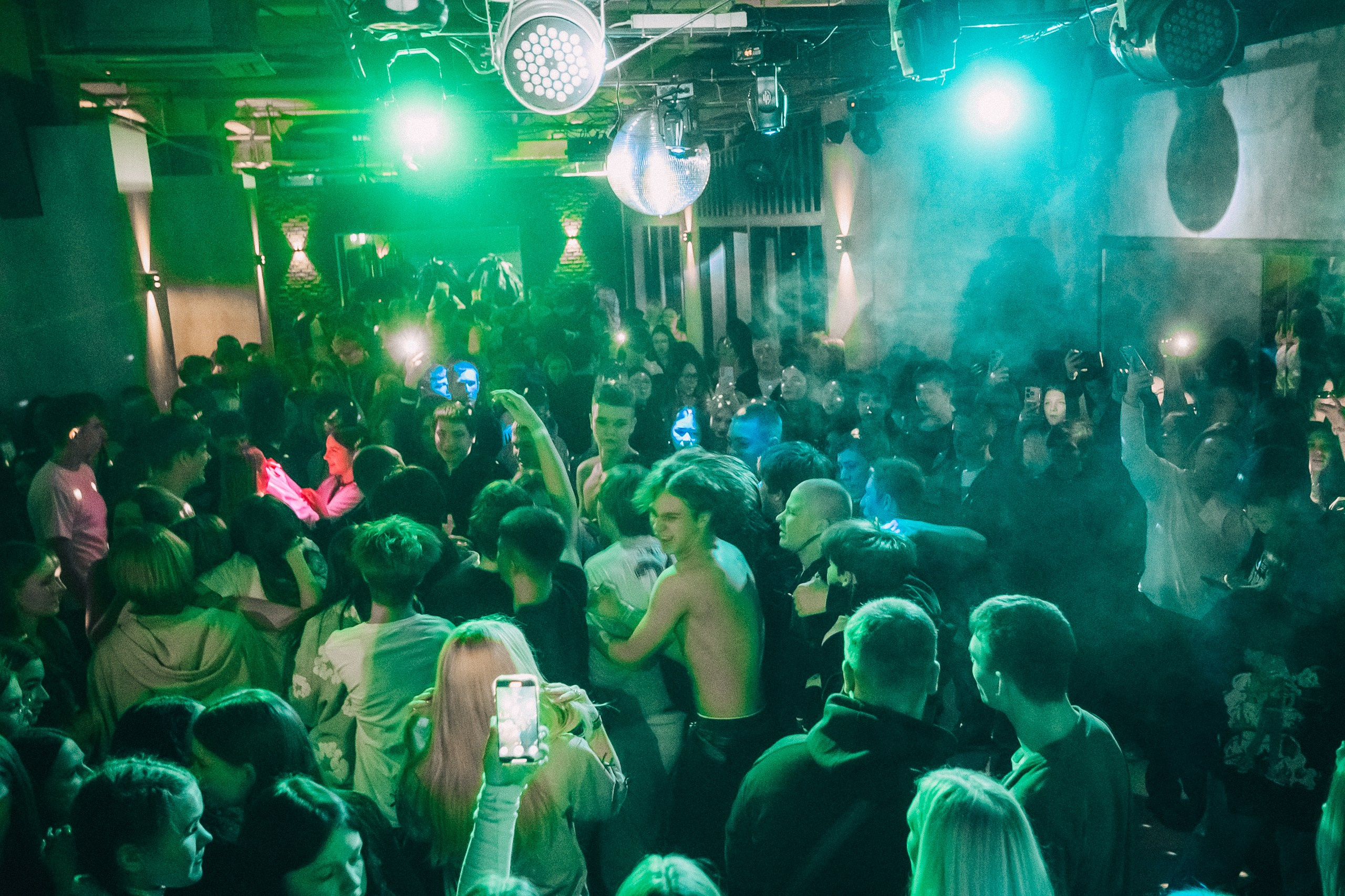 8 MARCH WOMENS DAY PARTY. Фотограф в Кемерово Владислав Шульц