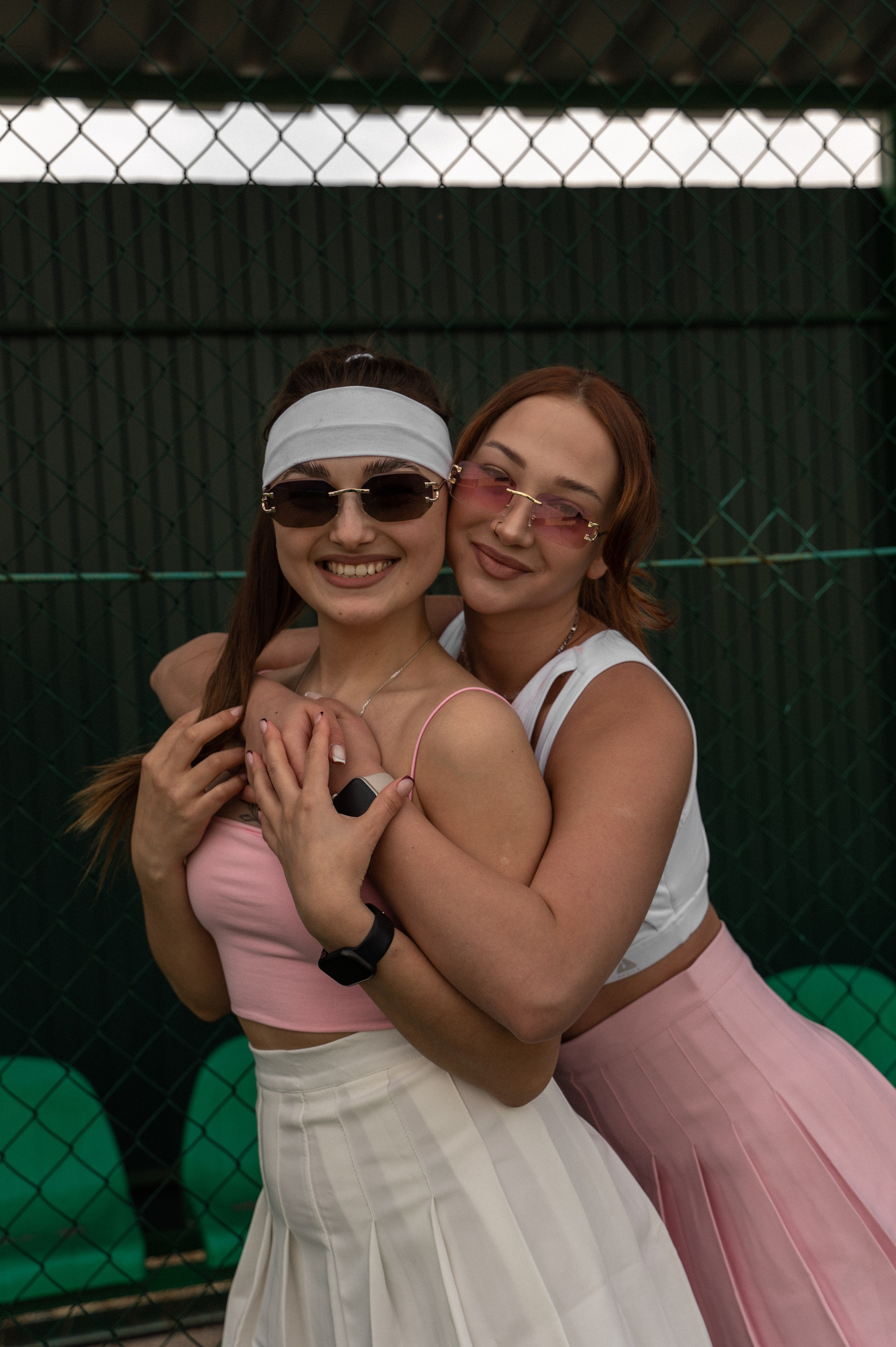 Подружки. ФОТОГРАФ/РУДНЫЙ/КОСТАНАЙ