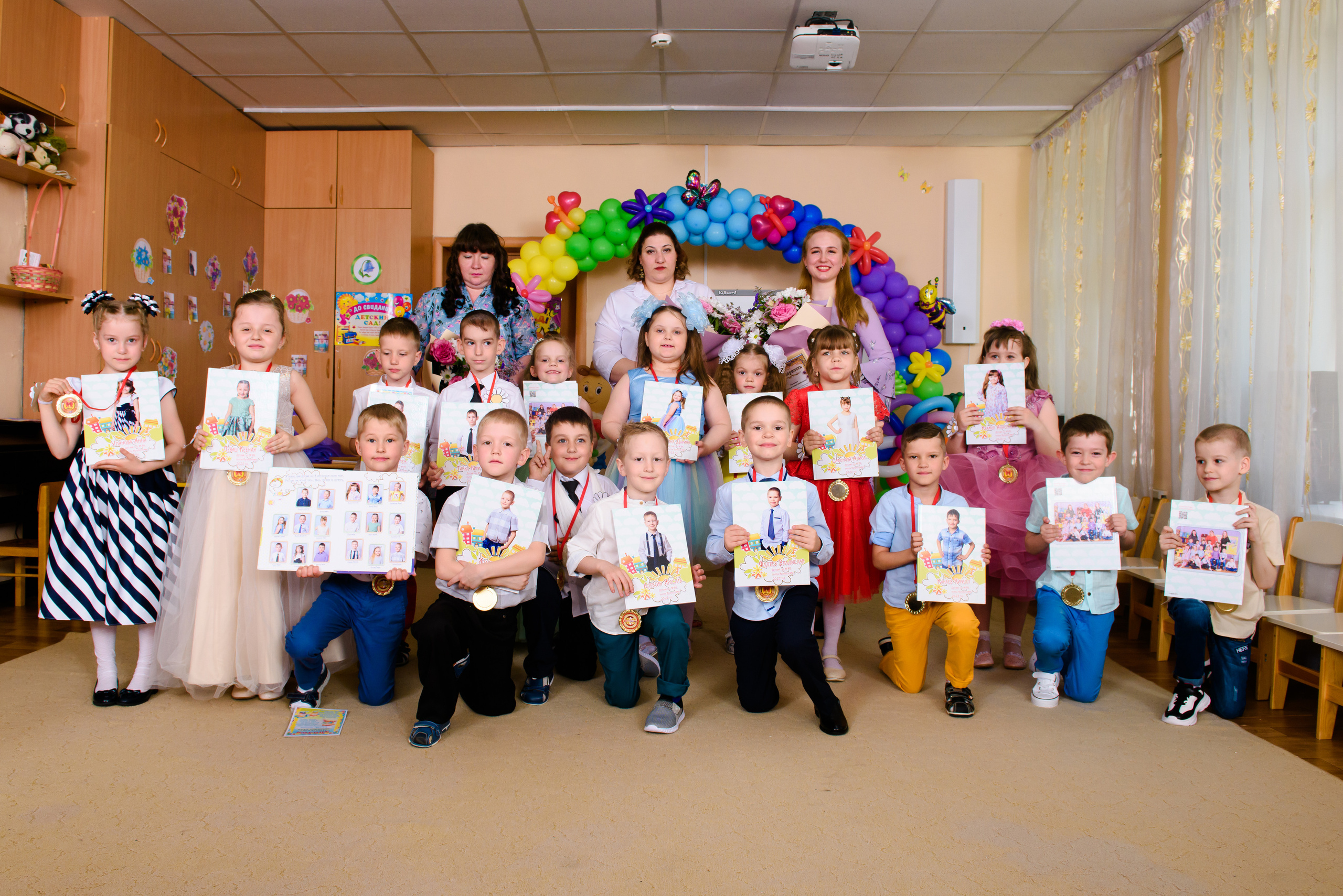 Фотосъемка выпускного в детском саду и школе. Томск. Студия выпускных альбомов Ольги Галкиной. Томск
