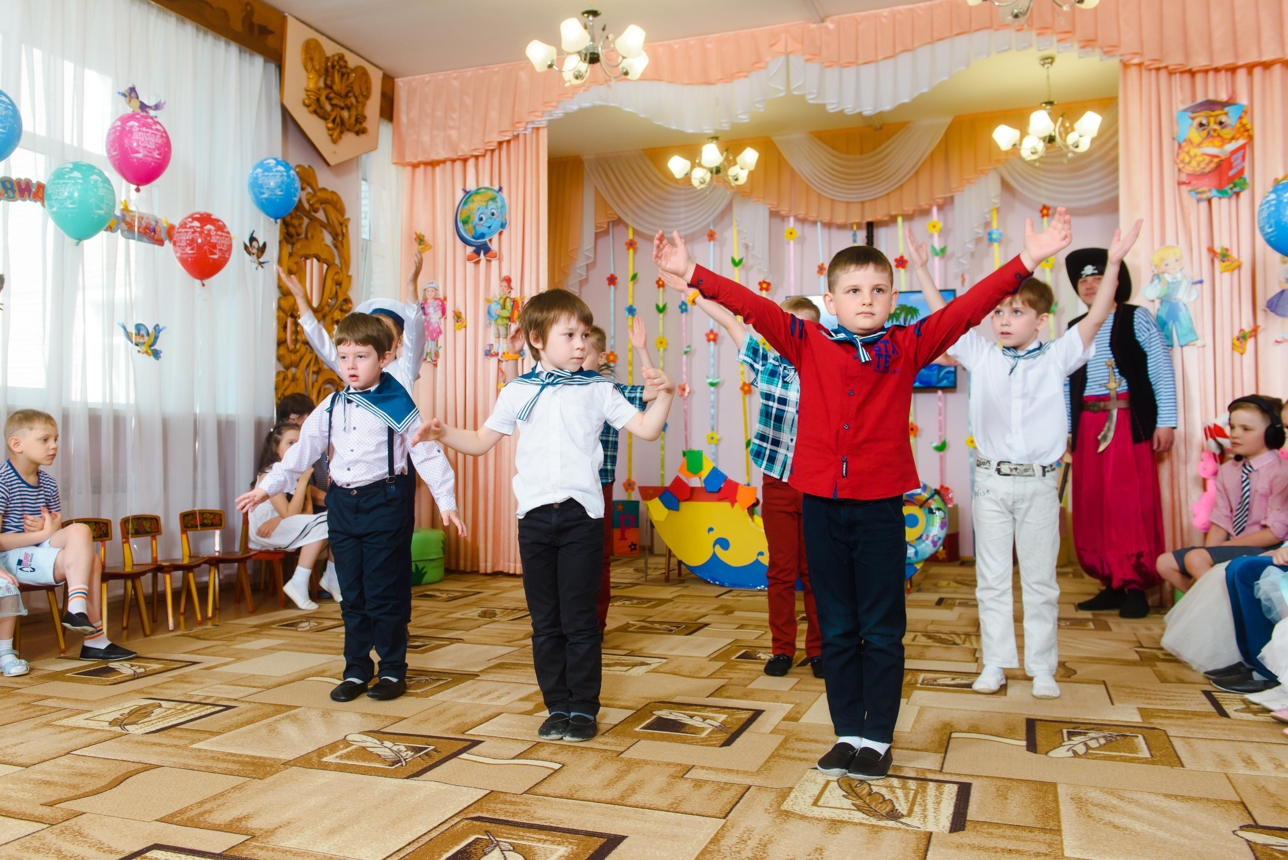 Фотосъемка выпускного в детском саду и школе. Томск. Студия выпускных альбомов Ольги Галкиной. Томск