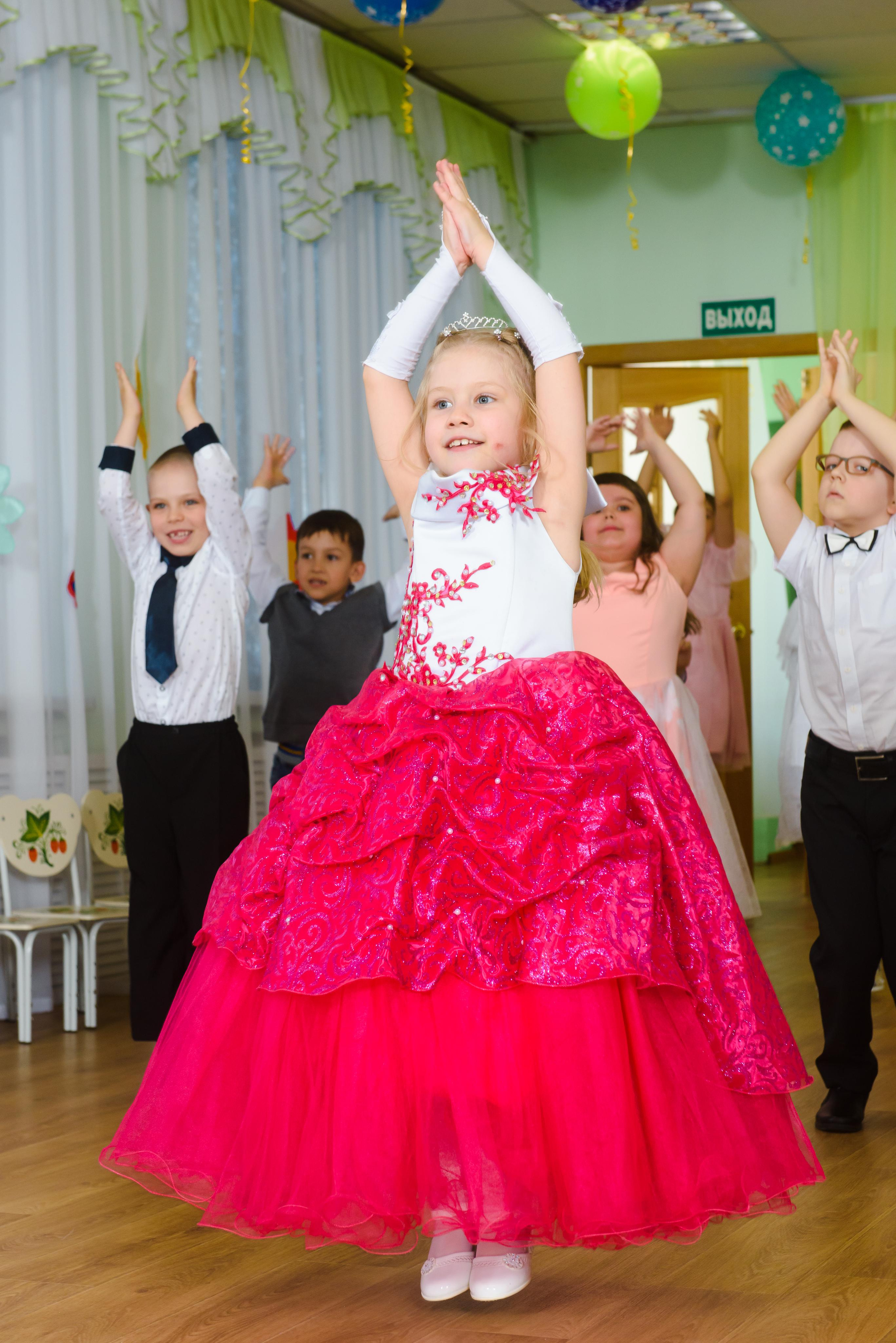 Фотосъемка выпускного в детском саду и школе. Томск. Студия выпускных альбомов Ольги Галкиной. Томск