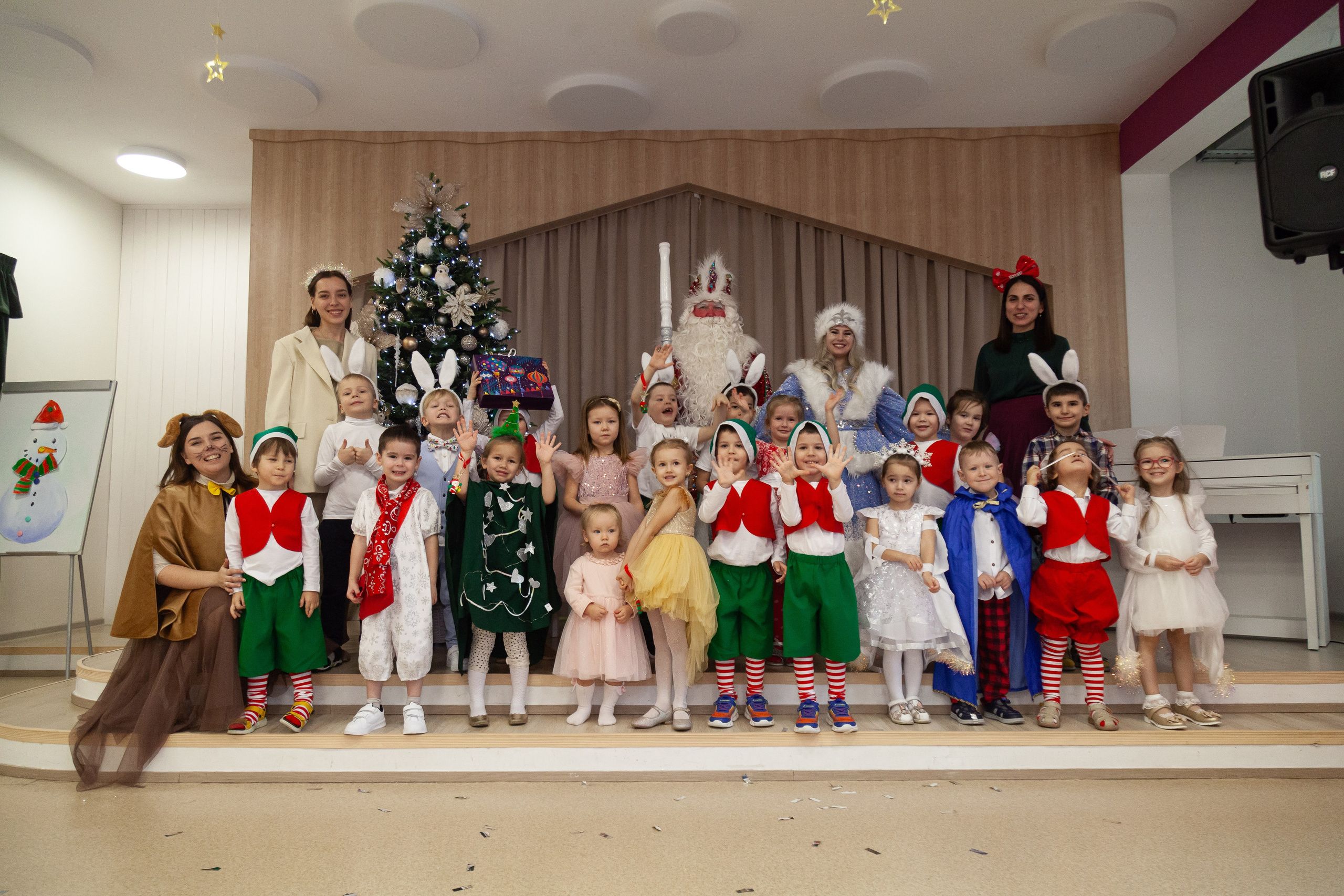 Новогодний утренник. 17.12.24. Профессиональное фото в Казани: от идеи до результата. Фотограф Яна Мур